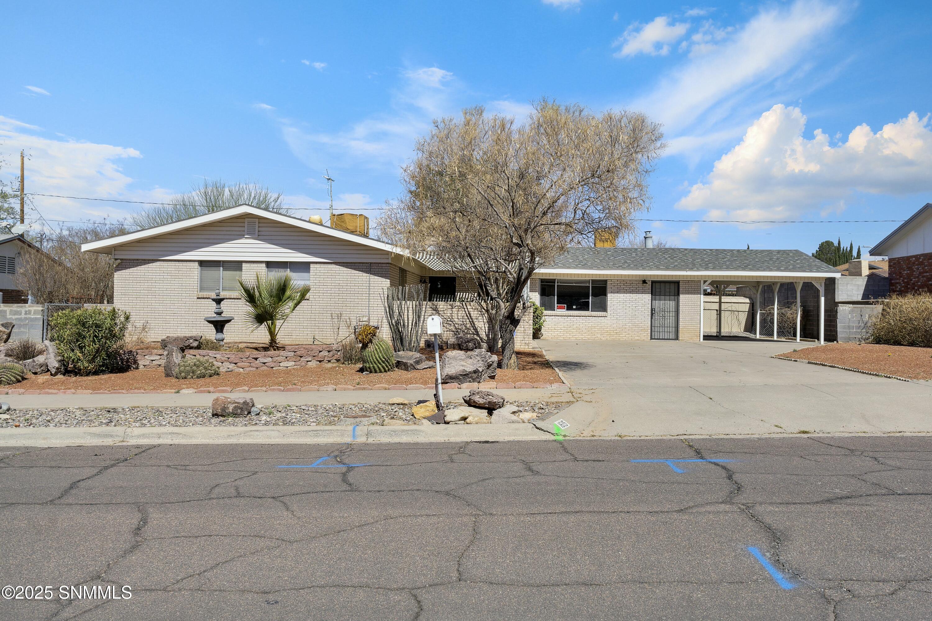 1615 Mariposa Drive Property Photo
