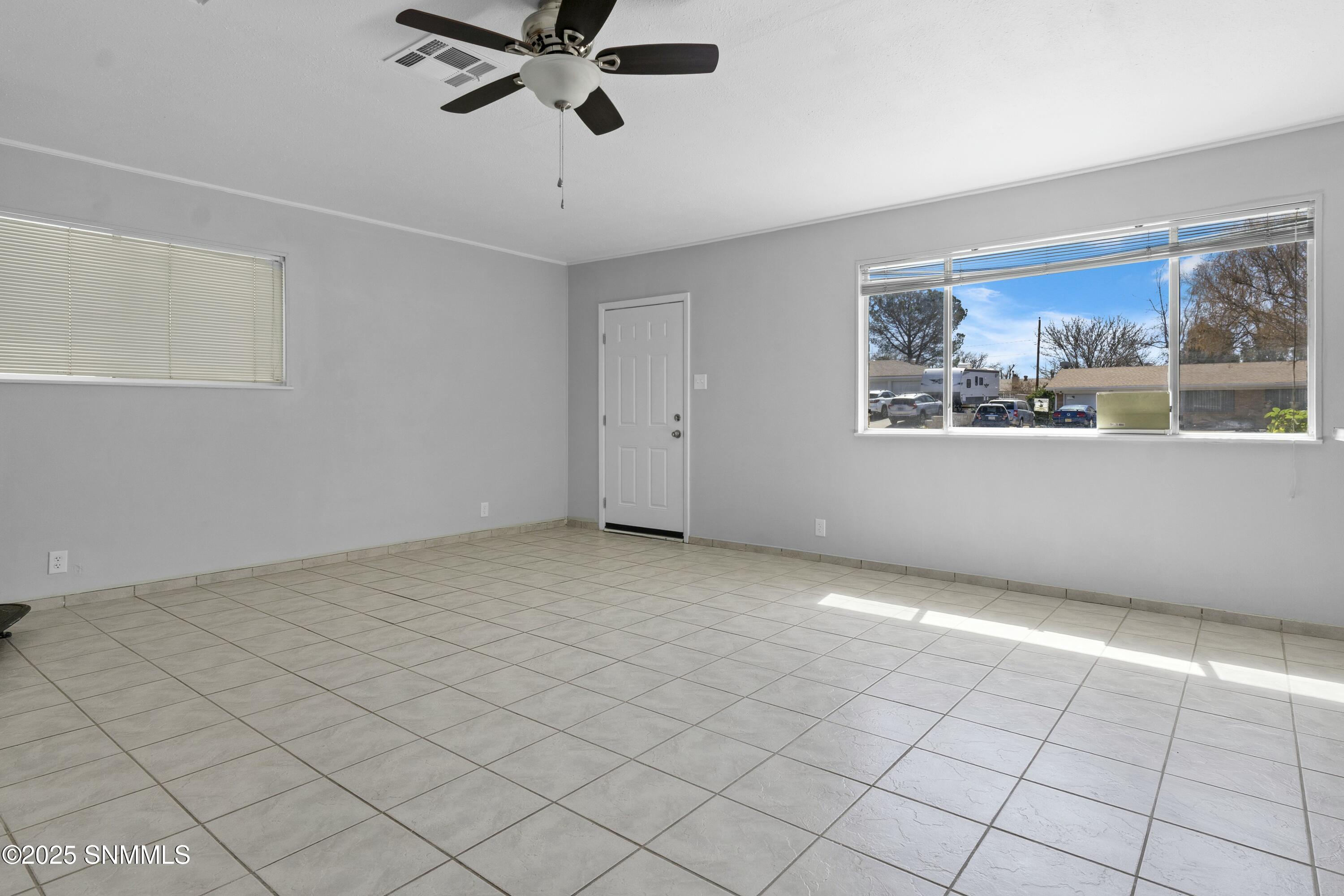 1615 Mariposa Drive Property Photo 13