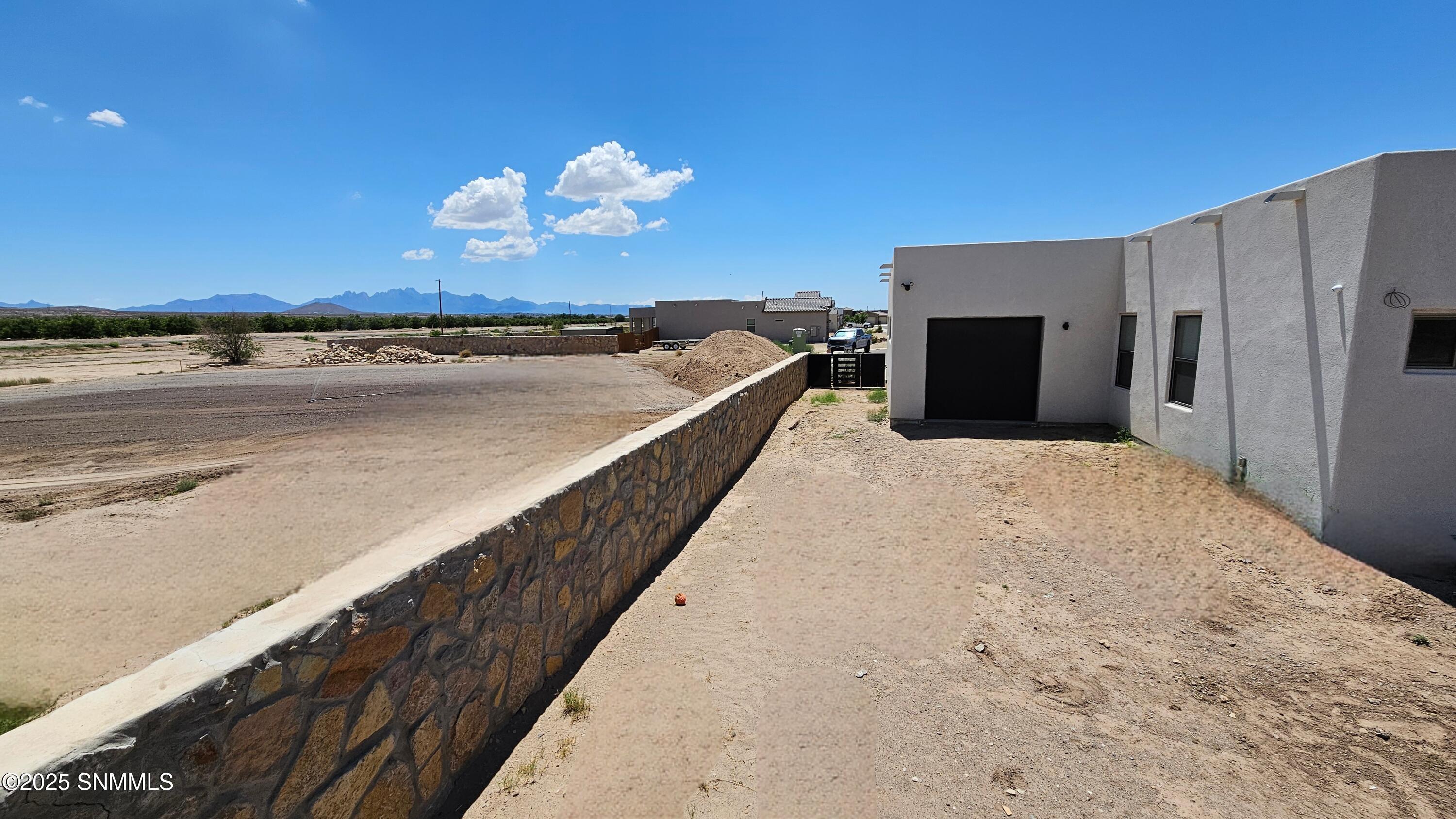 7557 Sussex Court Property Photo 35