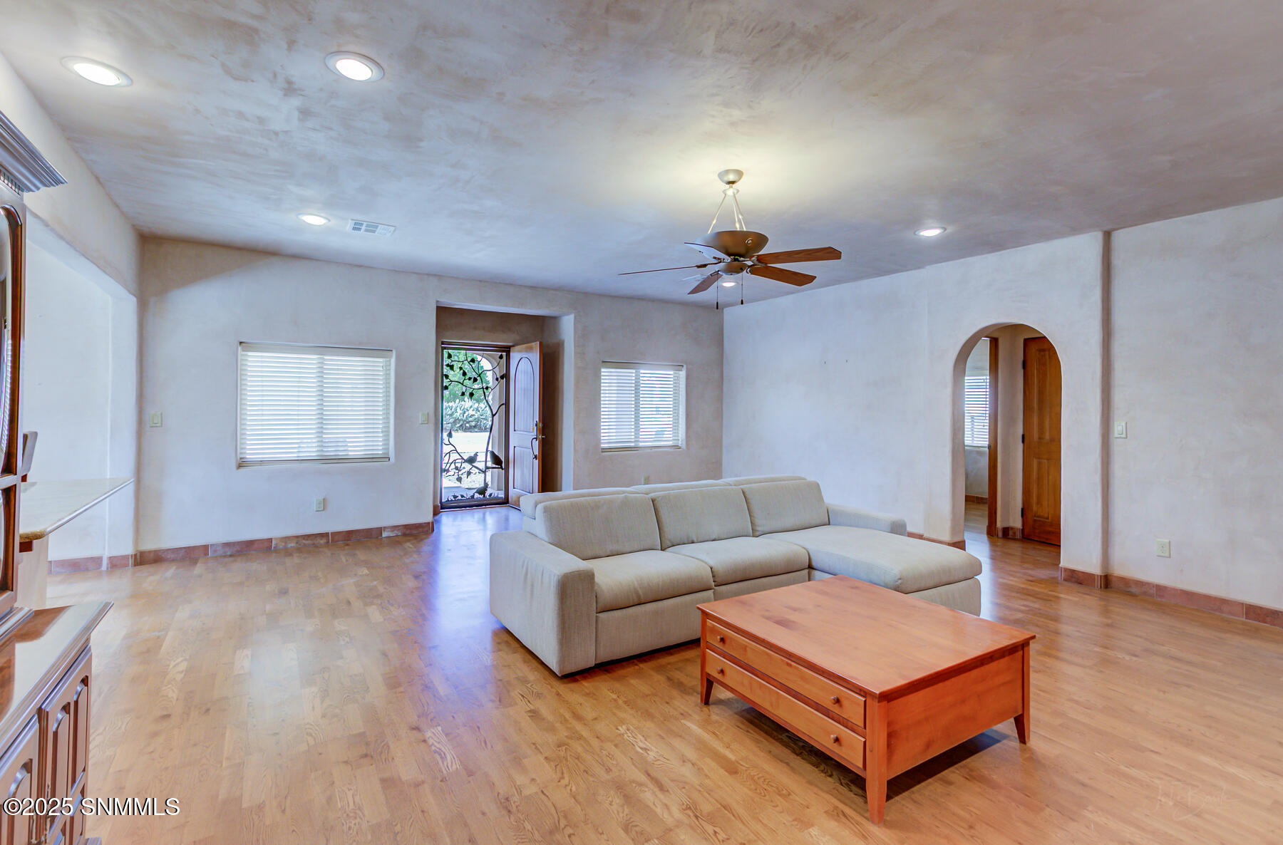 730 N Miranda Street Property Photo 7