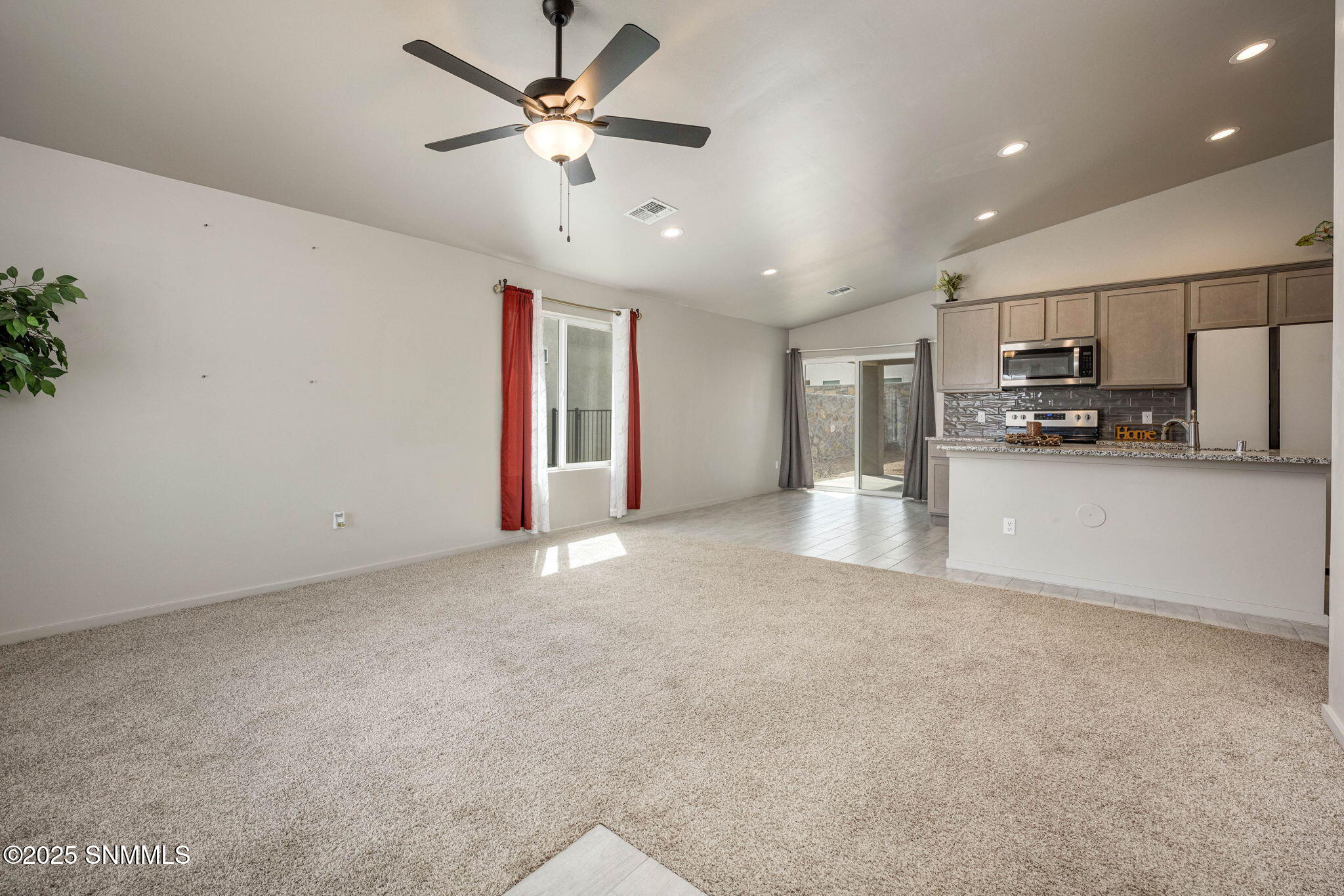4966 Kailasa Drive Property Photo 8