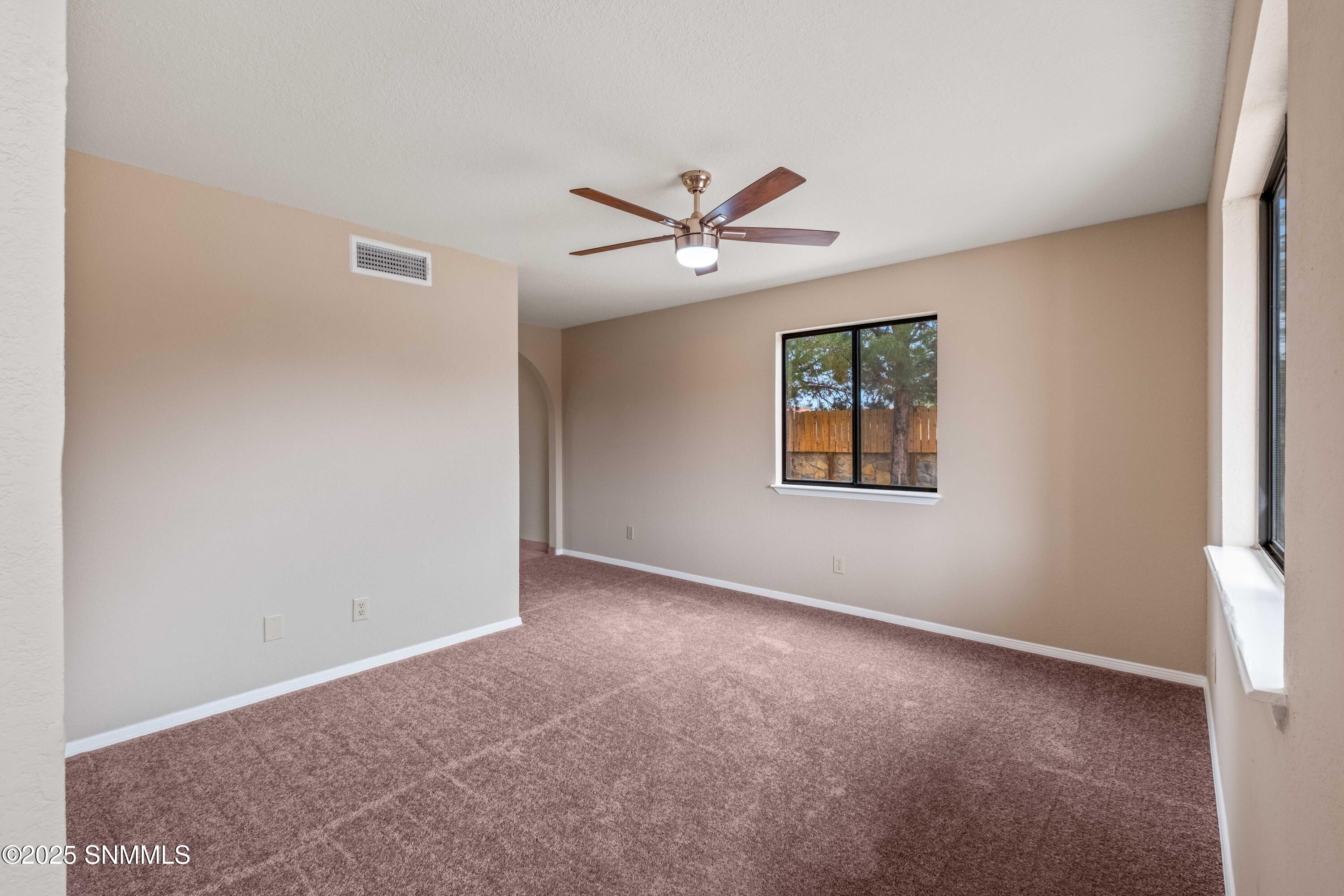 2081 Nehemiah Court Property Photo 8