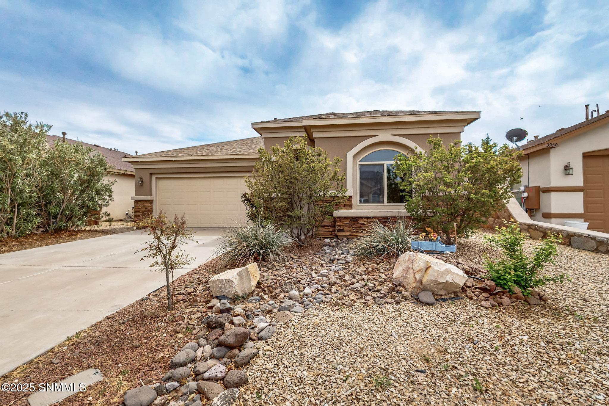 3956 Monte Lindo Court Property Photo 3