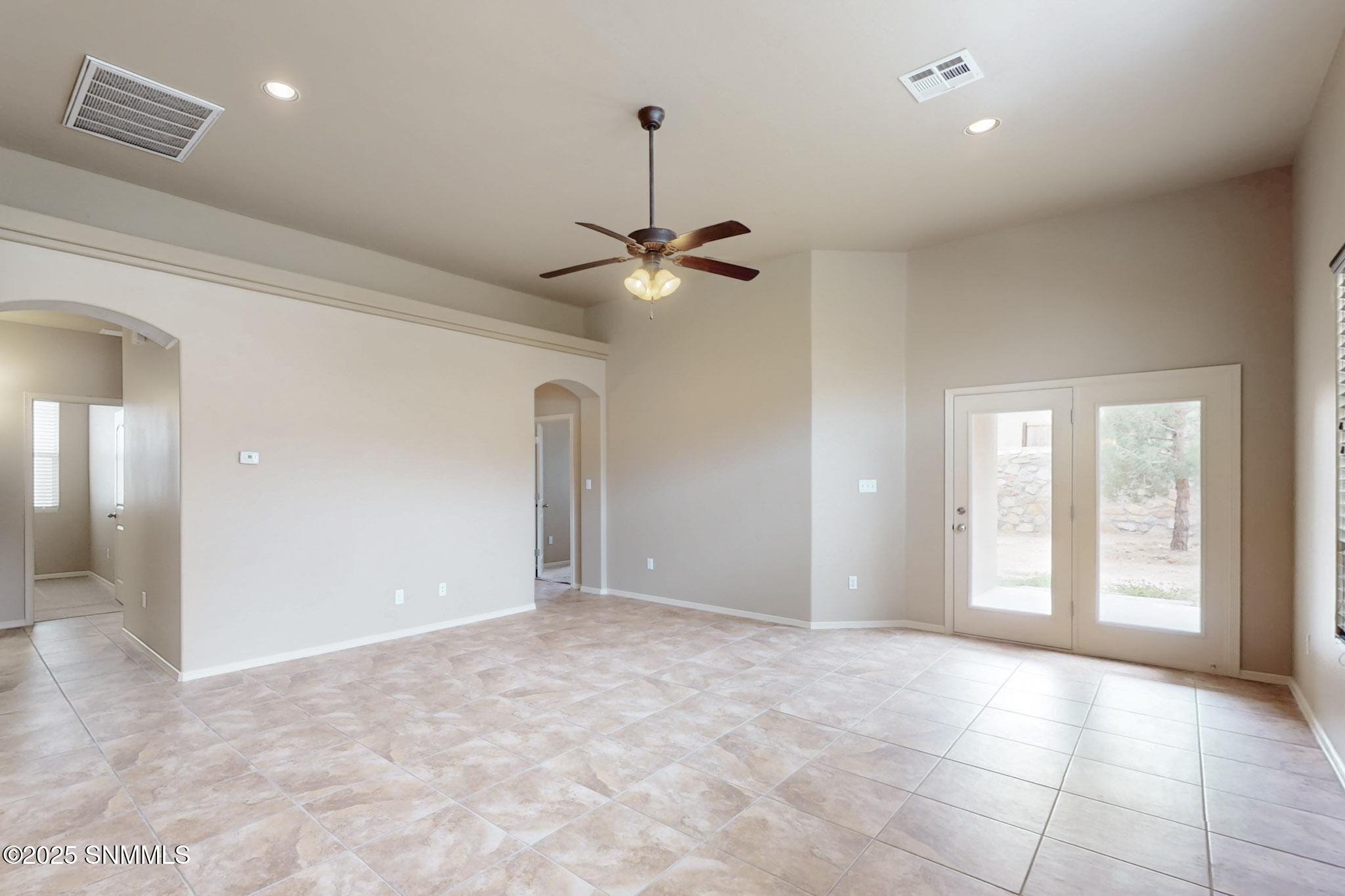 3956 Monte Lindo Court Property Photo 15