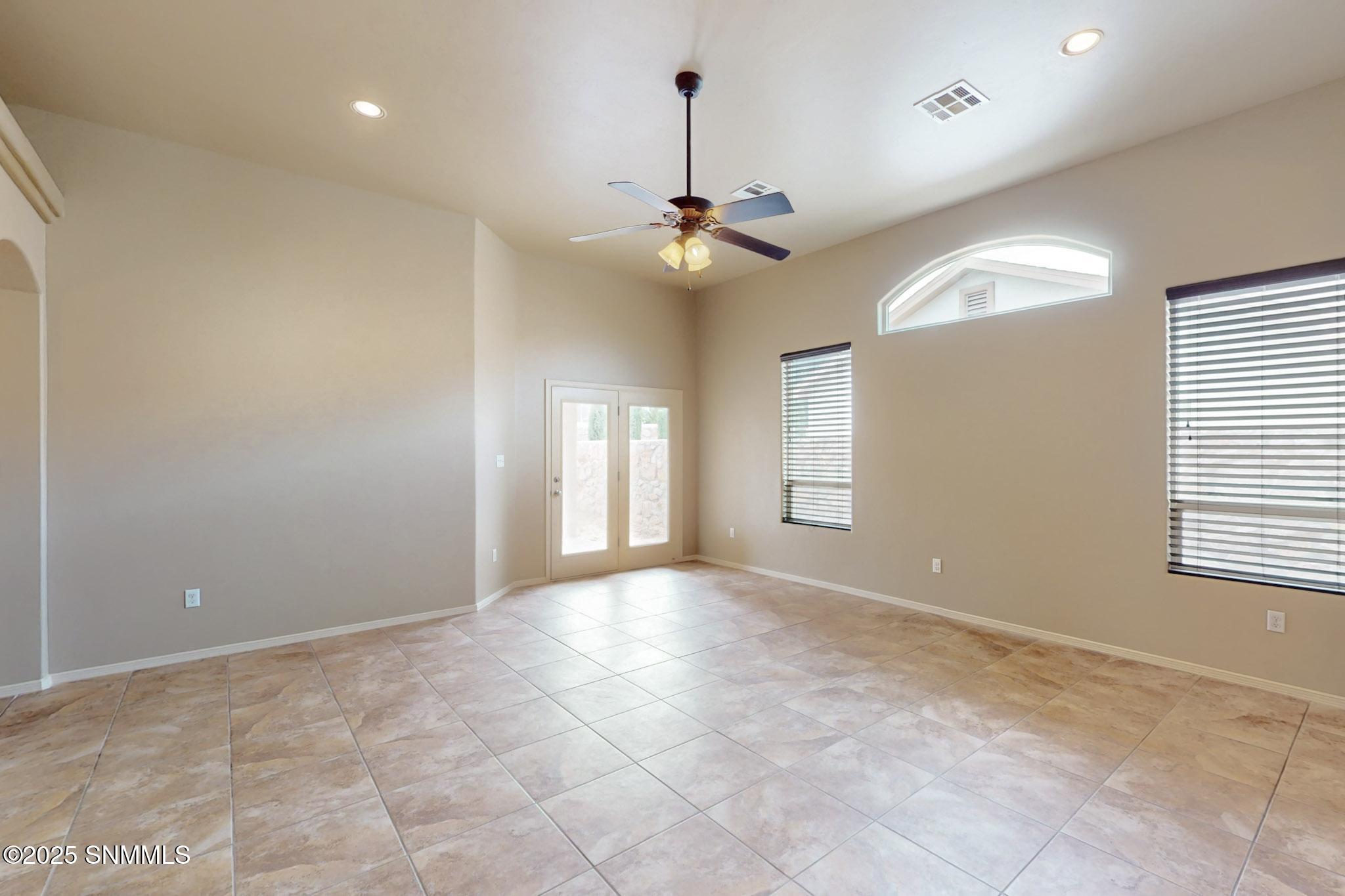 3956 Monte Lindo Court Property Photo 16