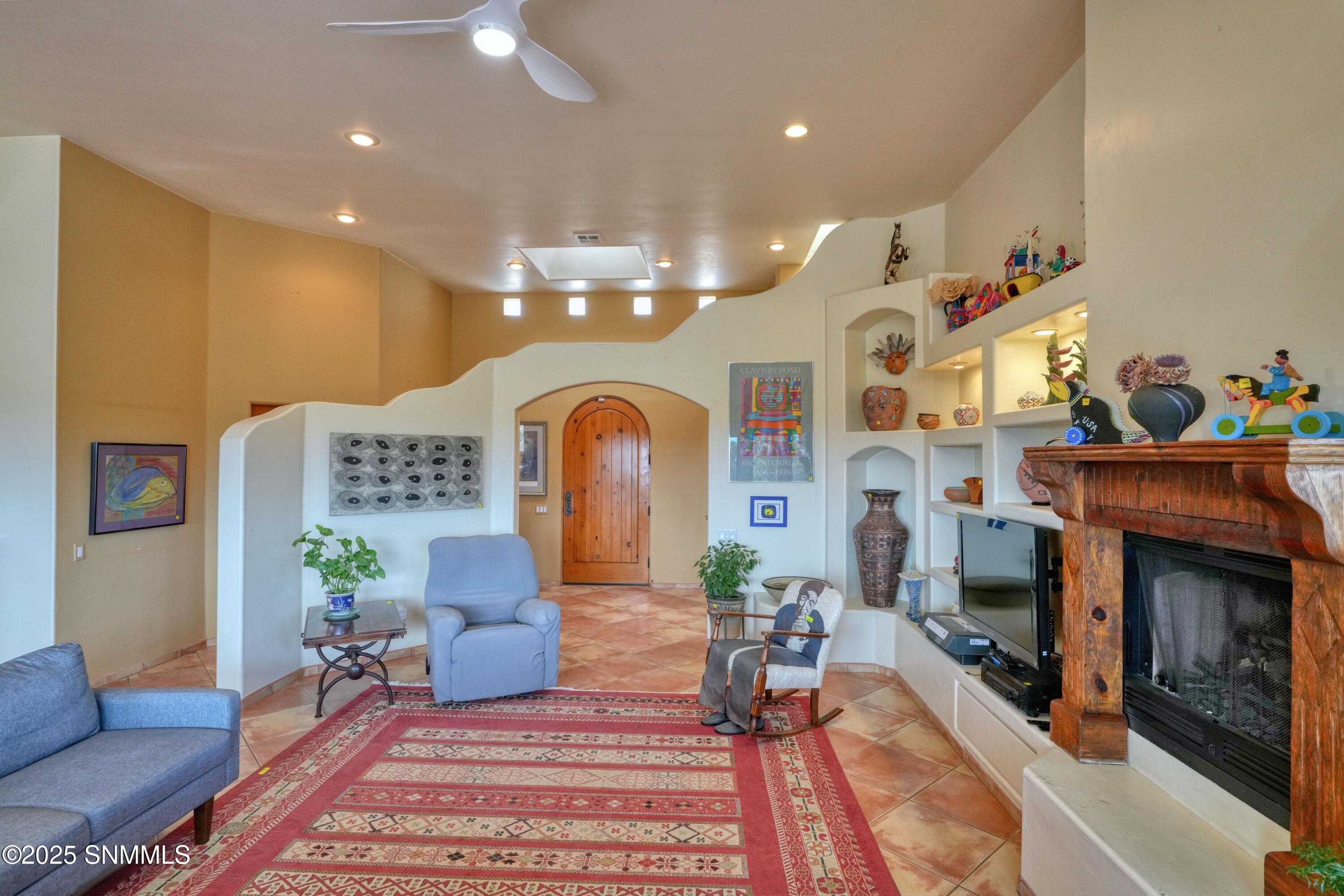 1334 Vista Del Cerro Property Photo 11