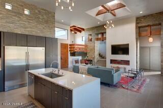 5555 Via Segura Property Photo 7