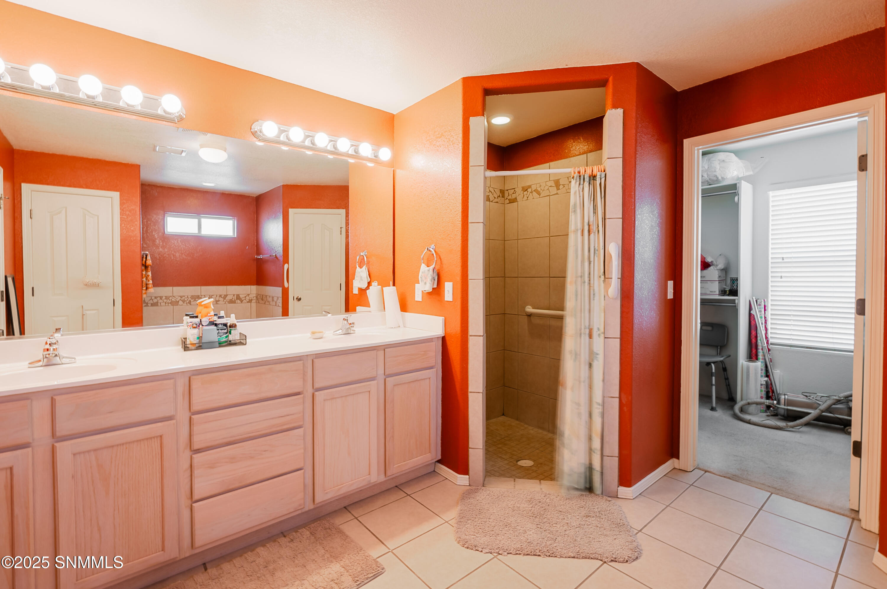 3544 Roma Drive Property Photo 21