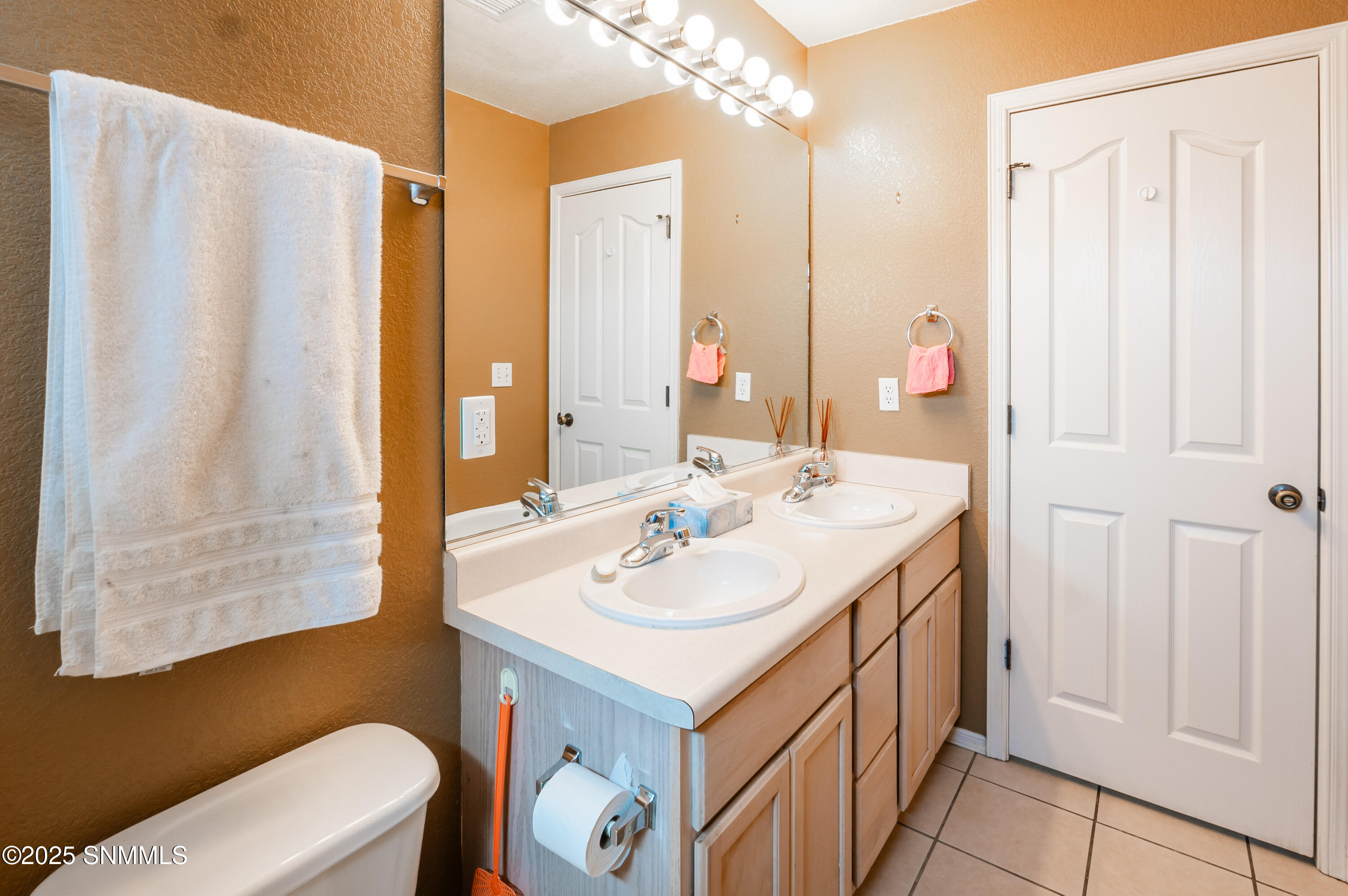 3544 Roma Drive Property Photo 24