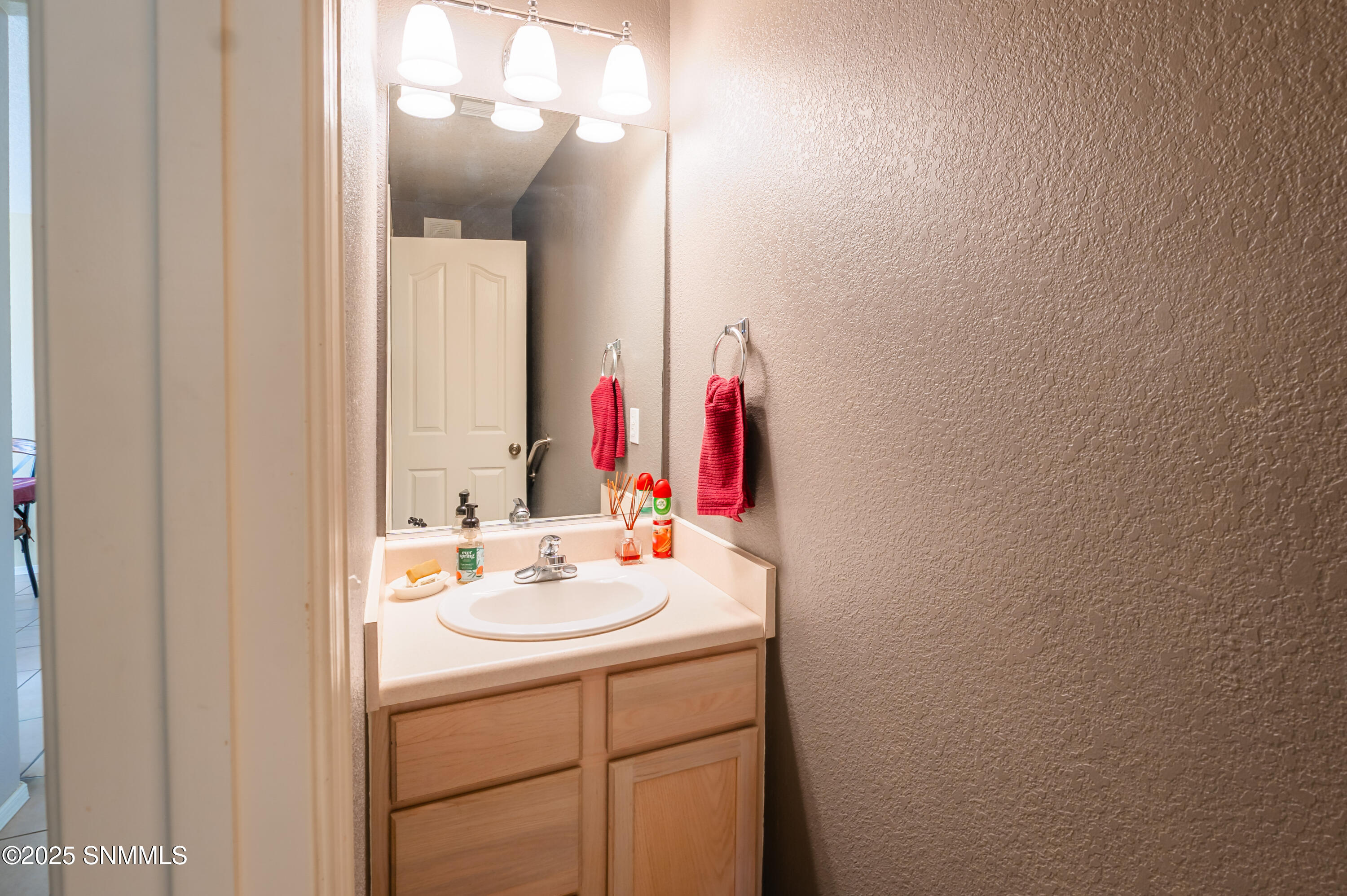 3544 Roma Drive Property Photo 26