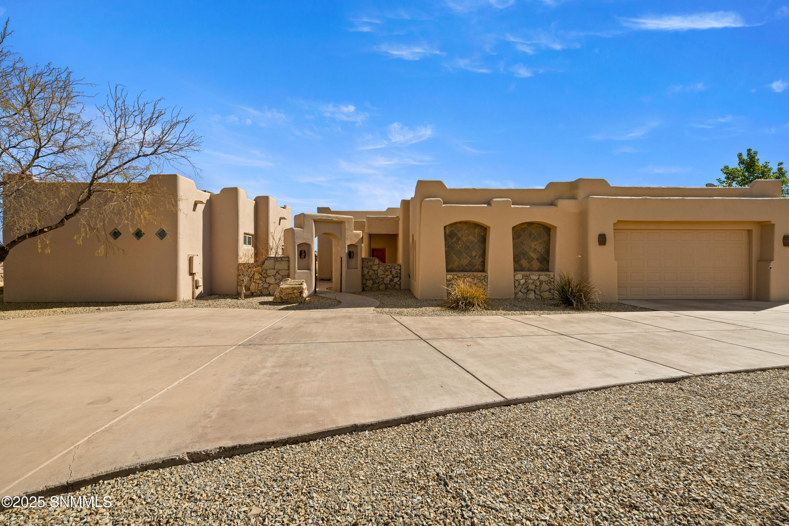 4272 Lyra Court Property Photo 5