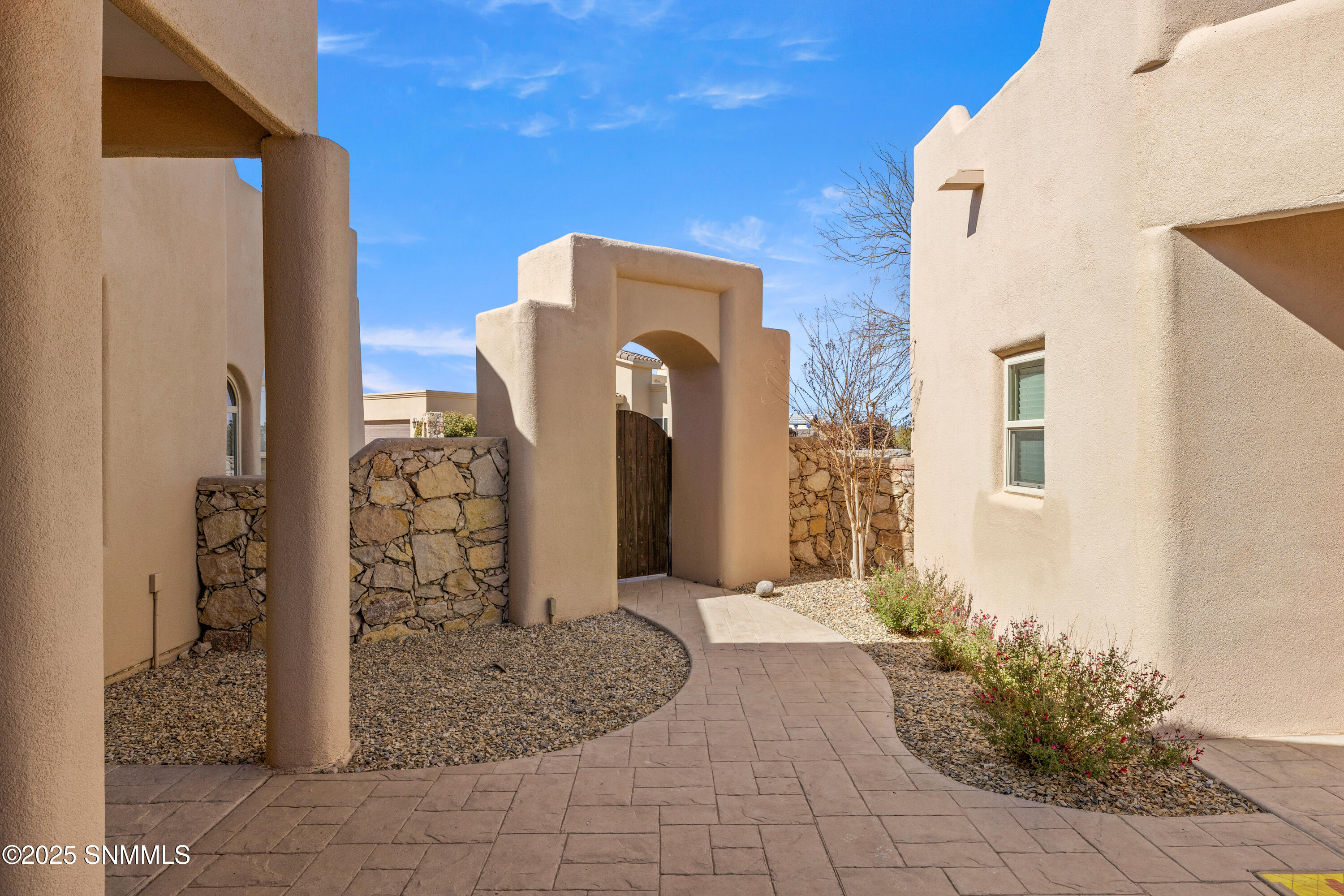 4272 Lyra Court Property Photo 8