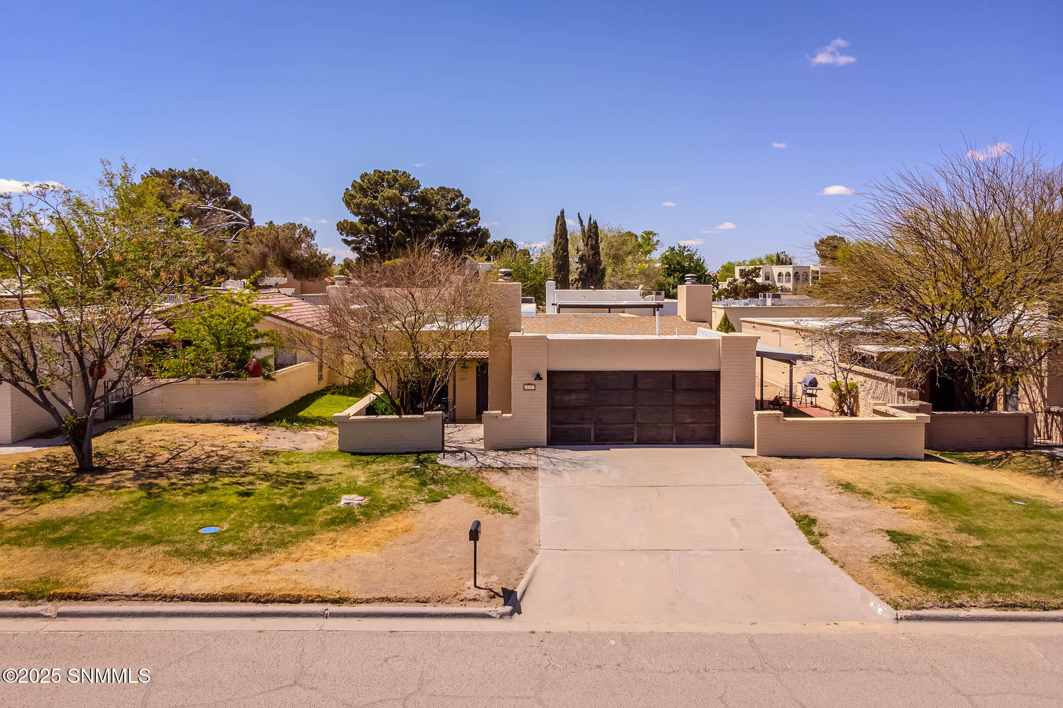 132 N Trevino Road Property Photo 2