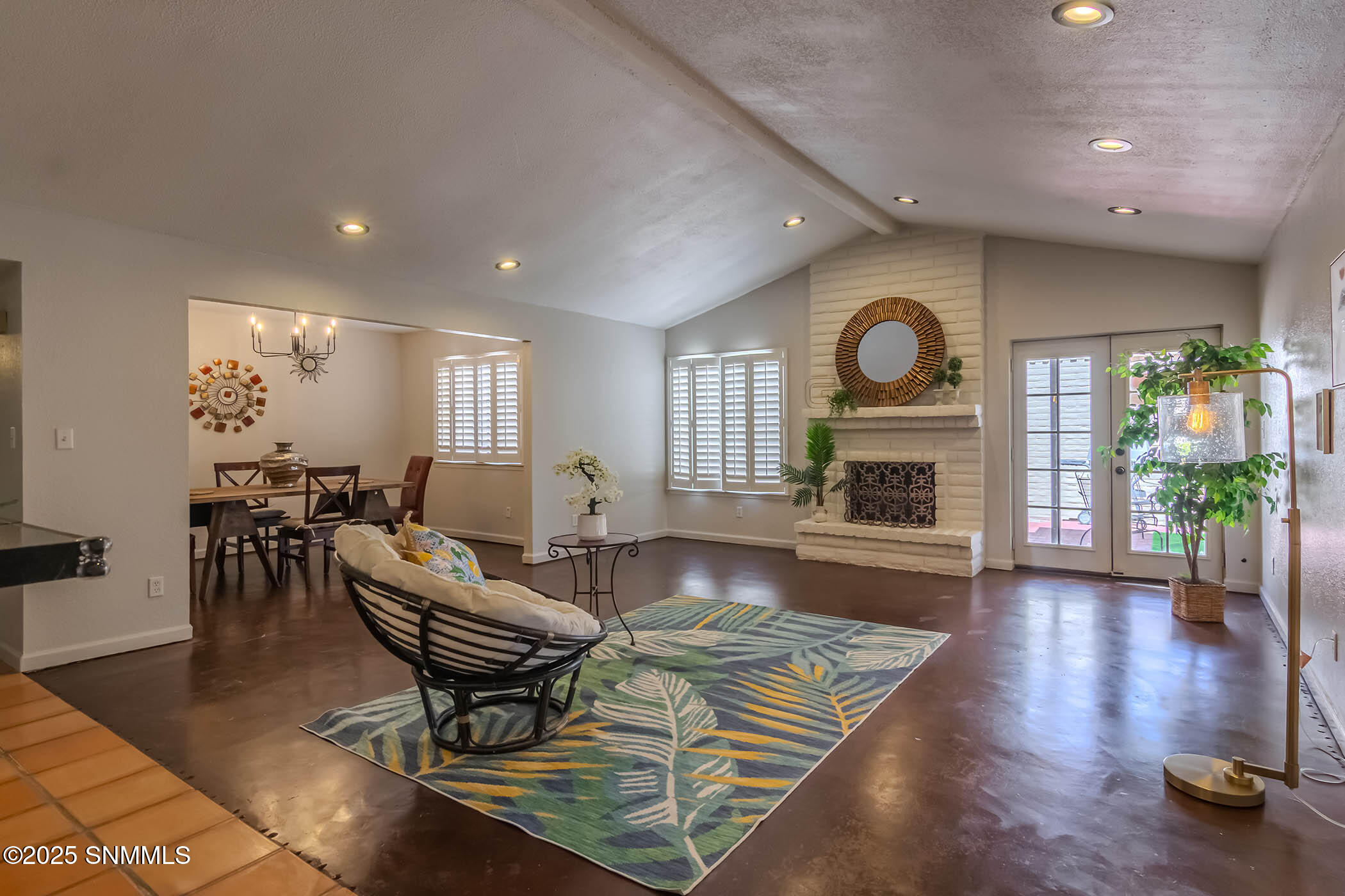 132 N Trevino Road Property Photo 19