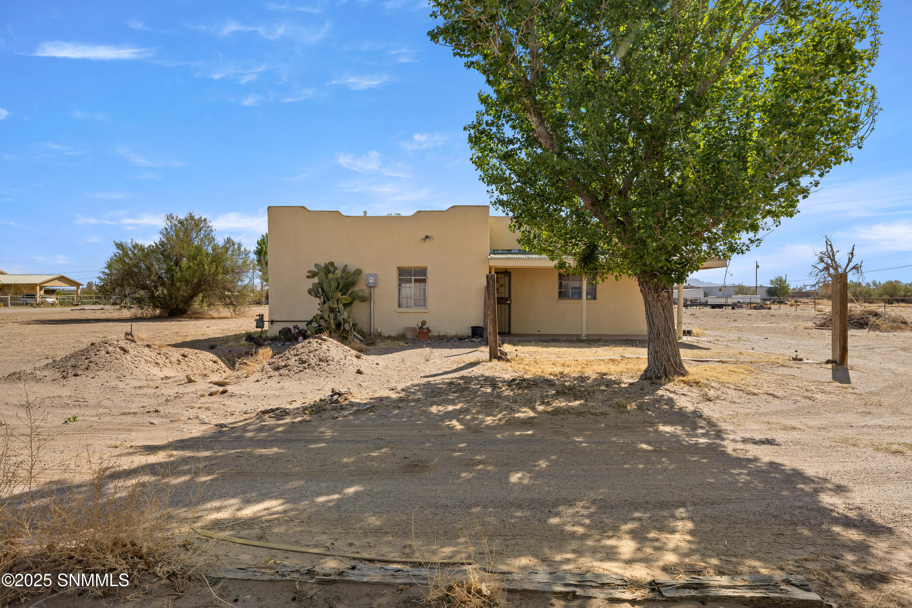 4381 Libra Drive Property Photo 1