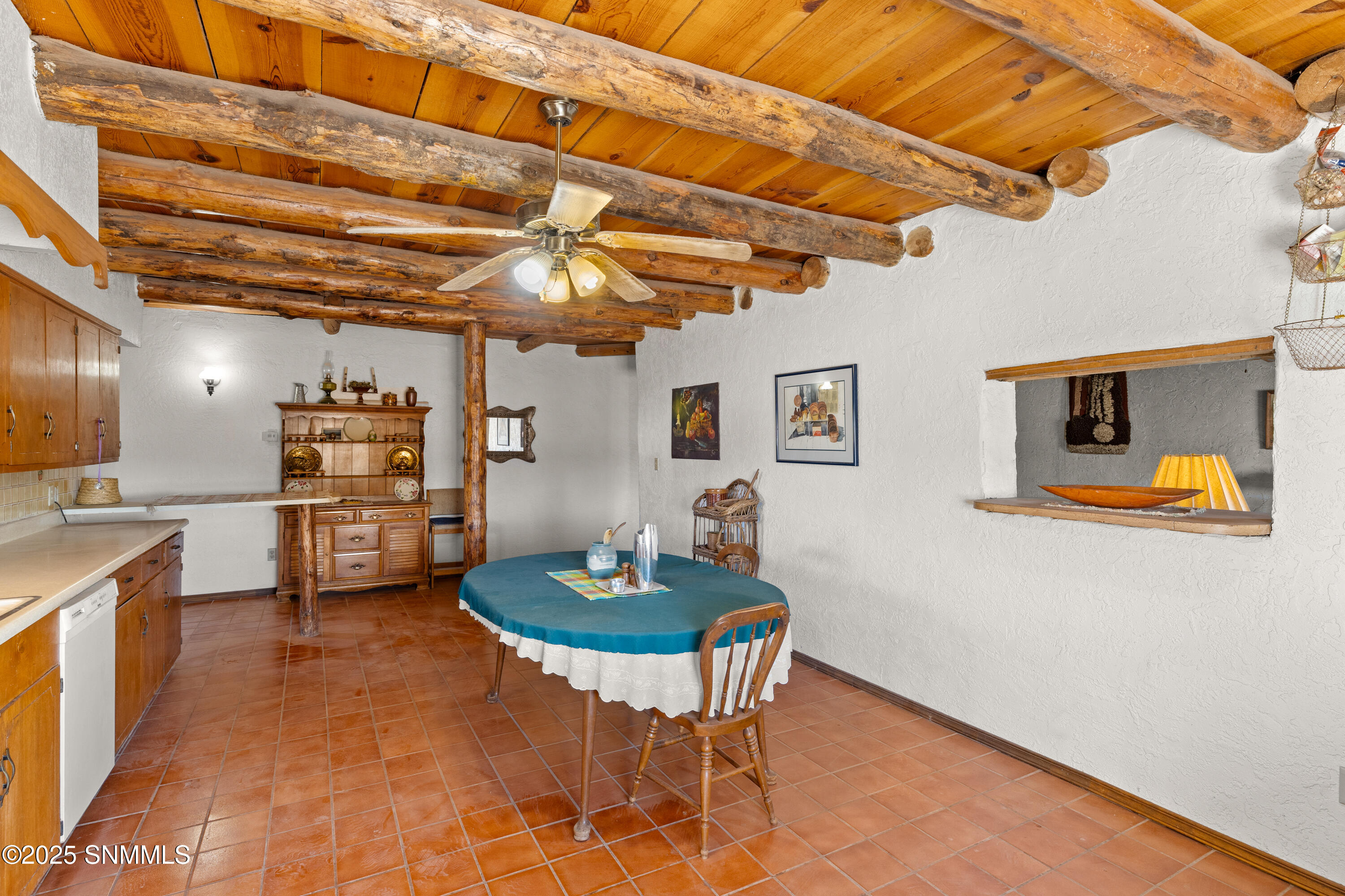4381 Libra Drive Property Photo 10