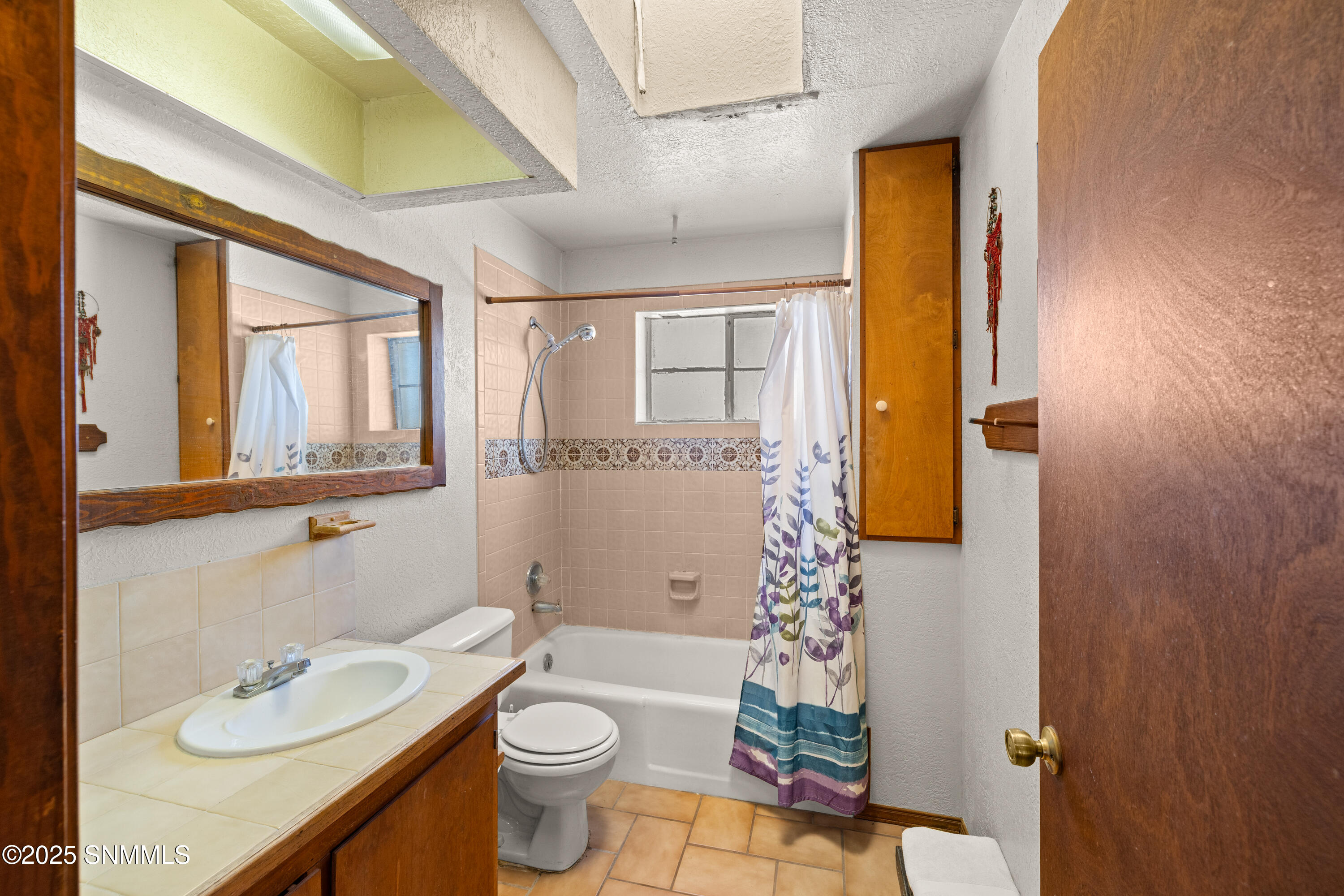 4381 Libra Drive Property Photo 21