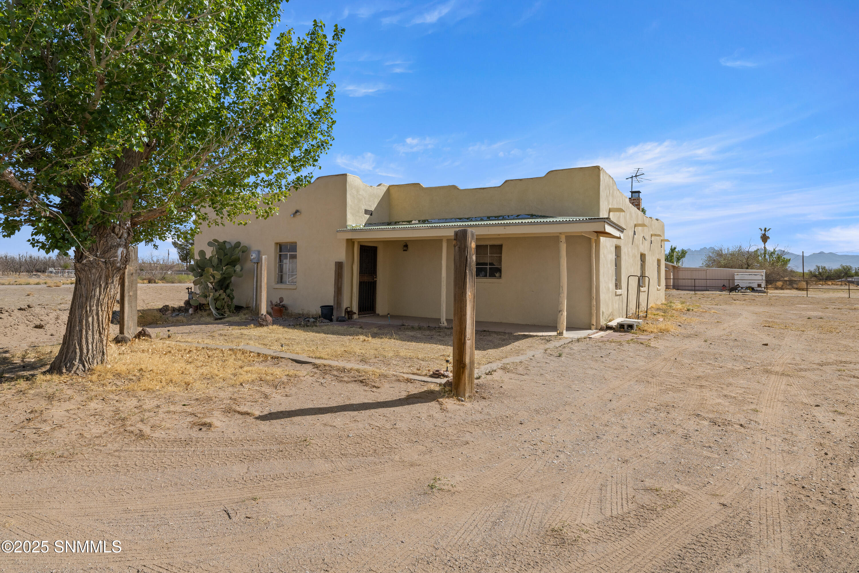 4381 Libra Drive Property Photo 32