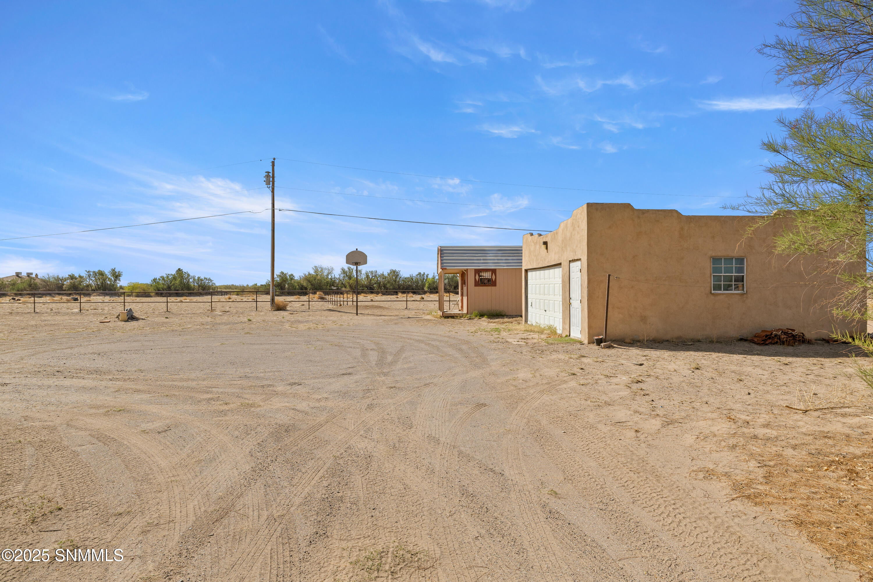 4381 Libra Drive Property Photo 33