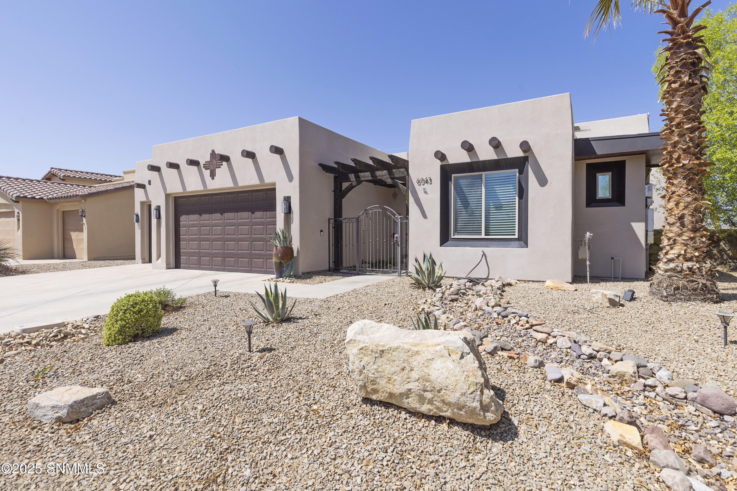 6043 Atlas Street Property Photo 4
