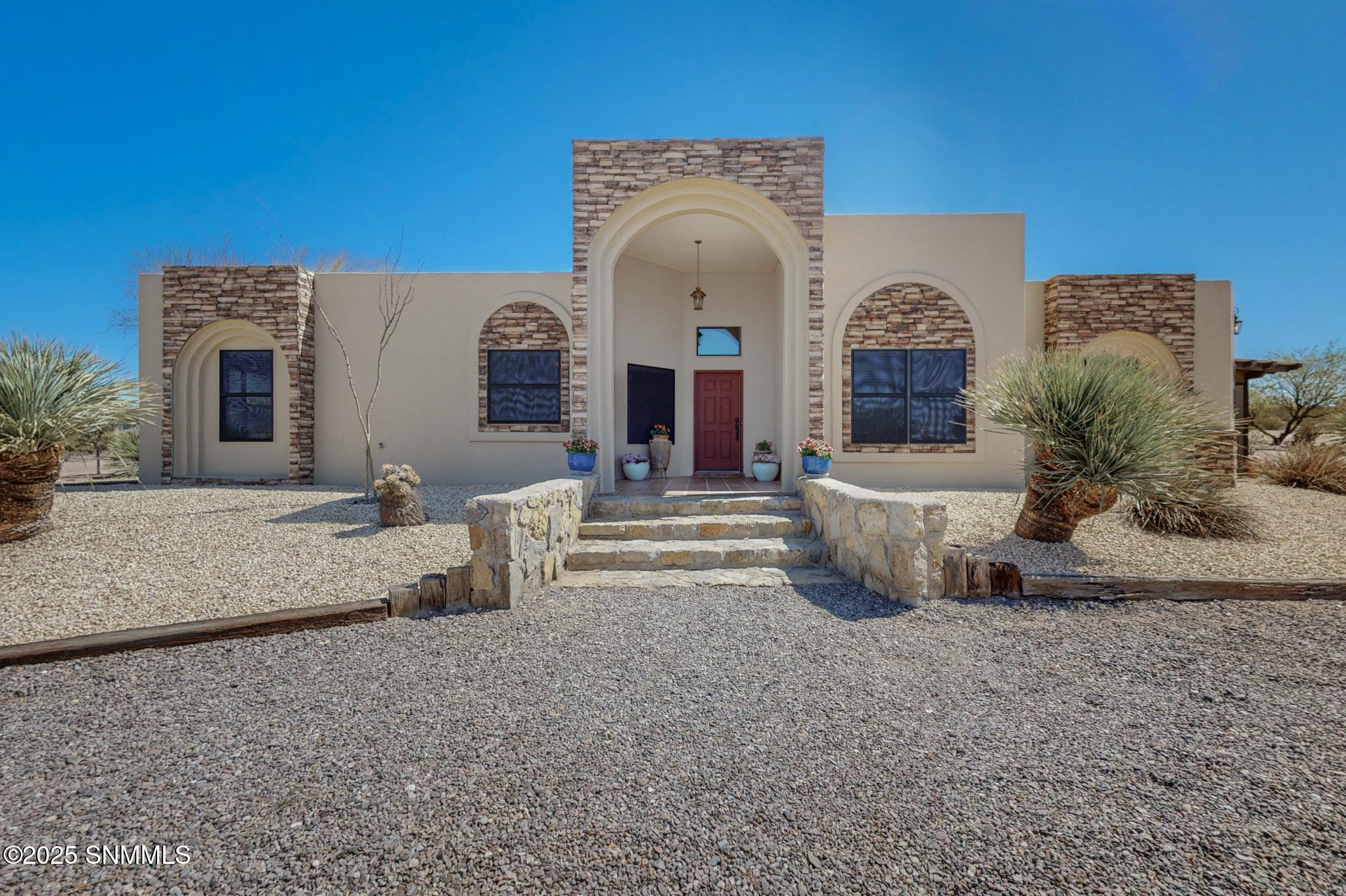 5317 Remington Road Property Photo
