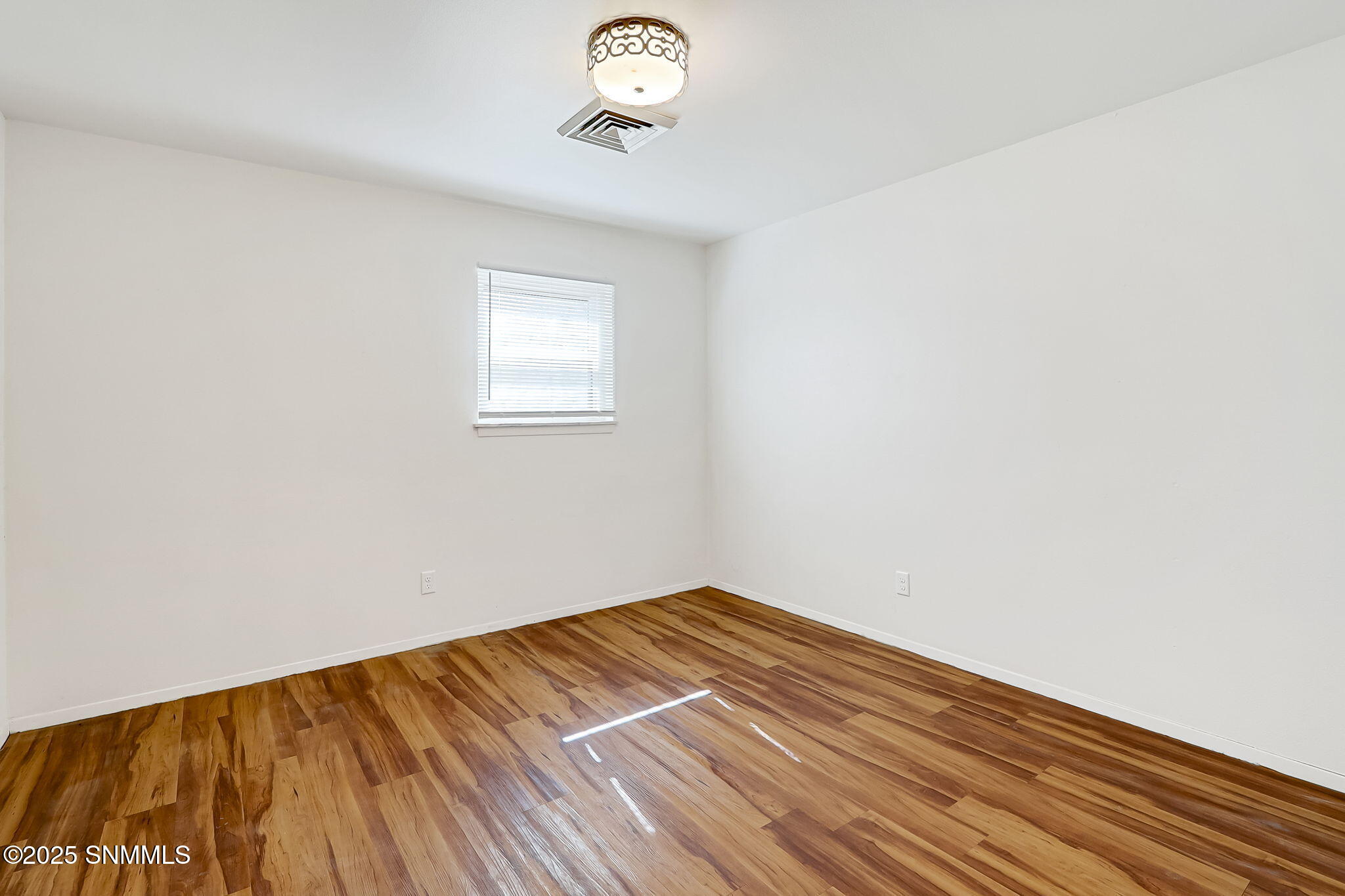 1734 S Fairacres Road Property Photo 26