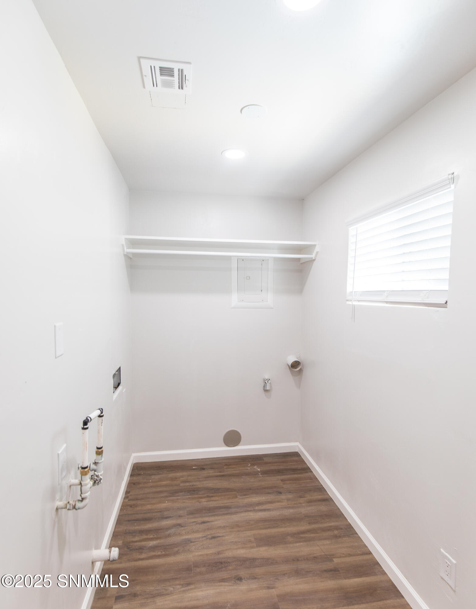 1610 Country Club Circle Property Photo 23