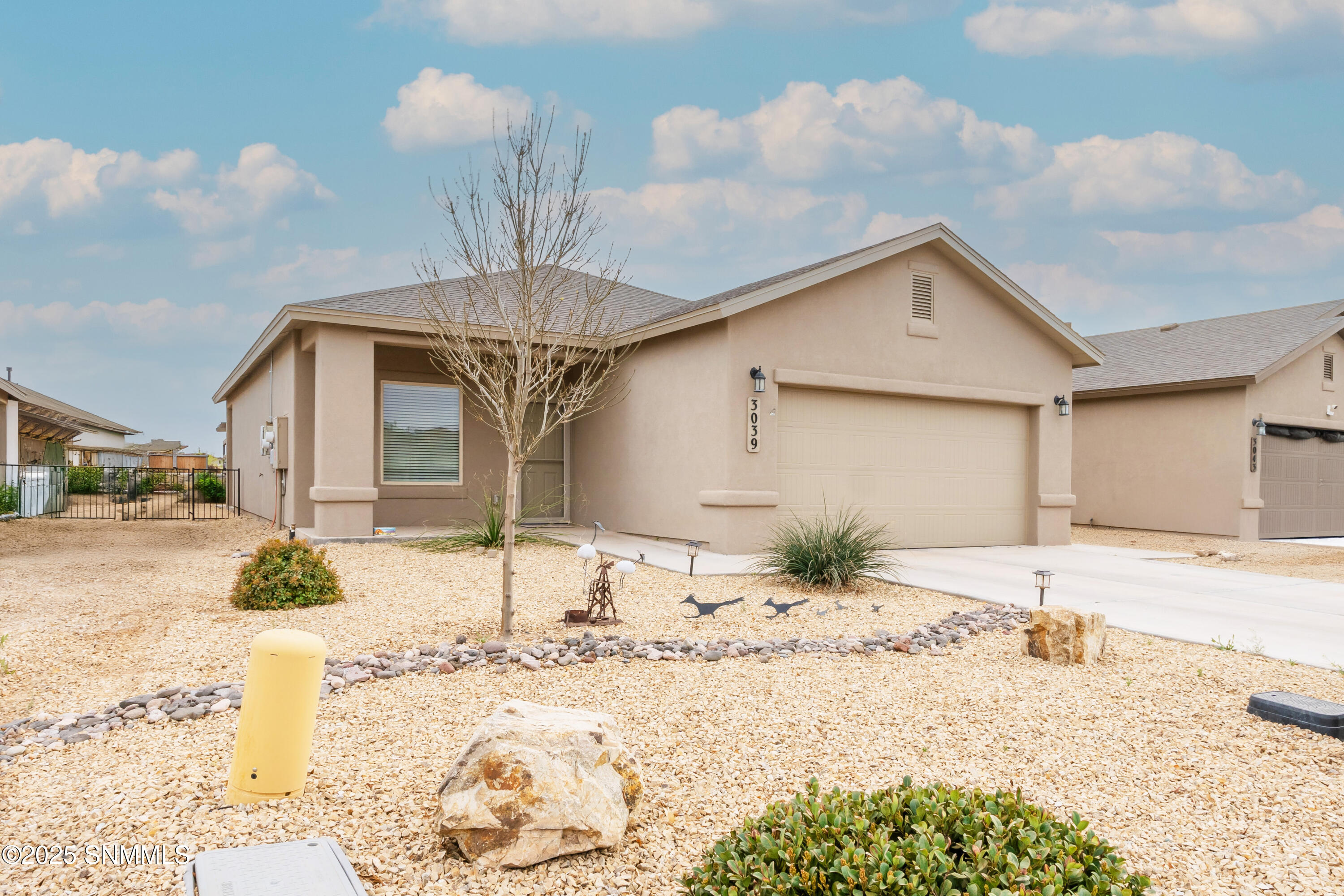 3039 La Union Court Property Photo