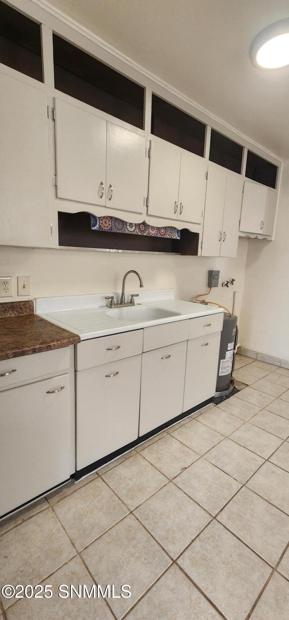 1206 W Hall Avenue Property Photo 5