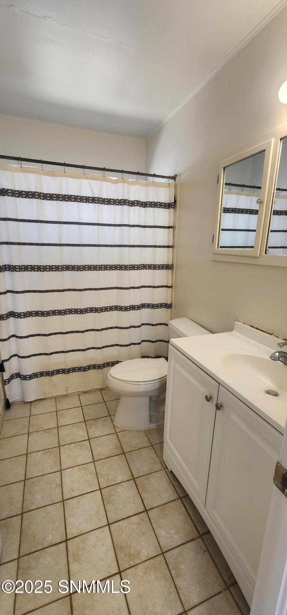 1206 W Hall Avenue Property Photo 9