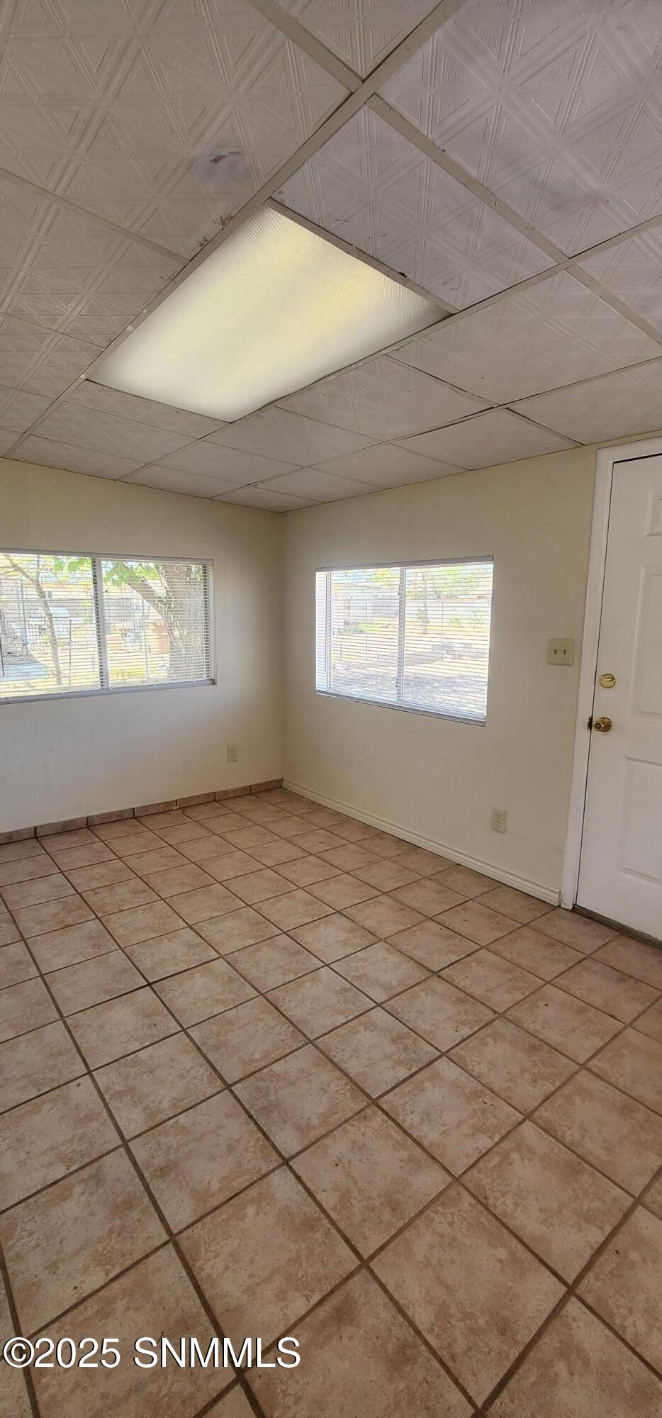 1206 W Hall Avenue Property Photo 18
