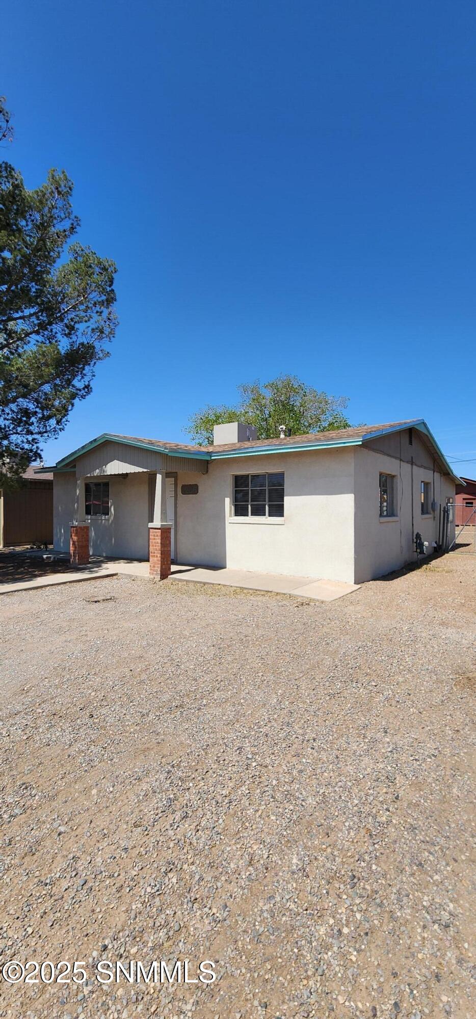 1206 W Hall Avenue Property Photo 27