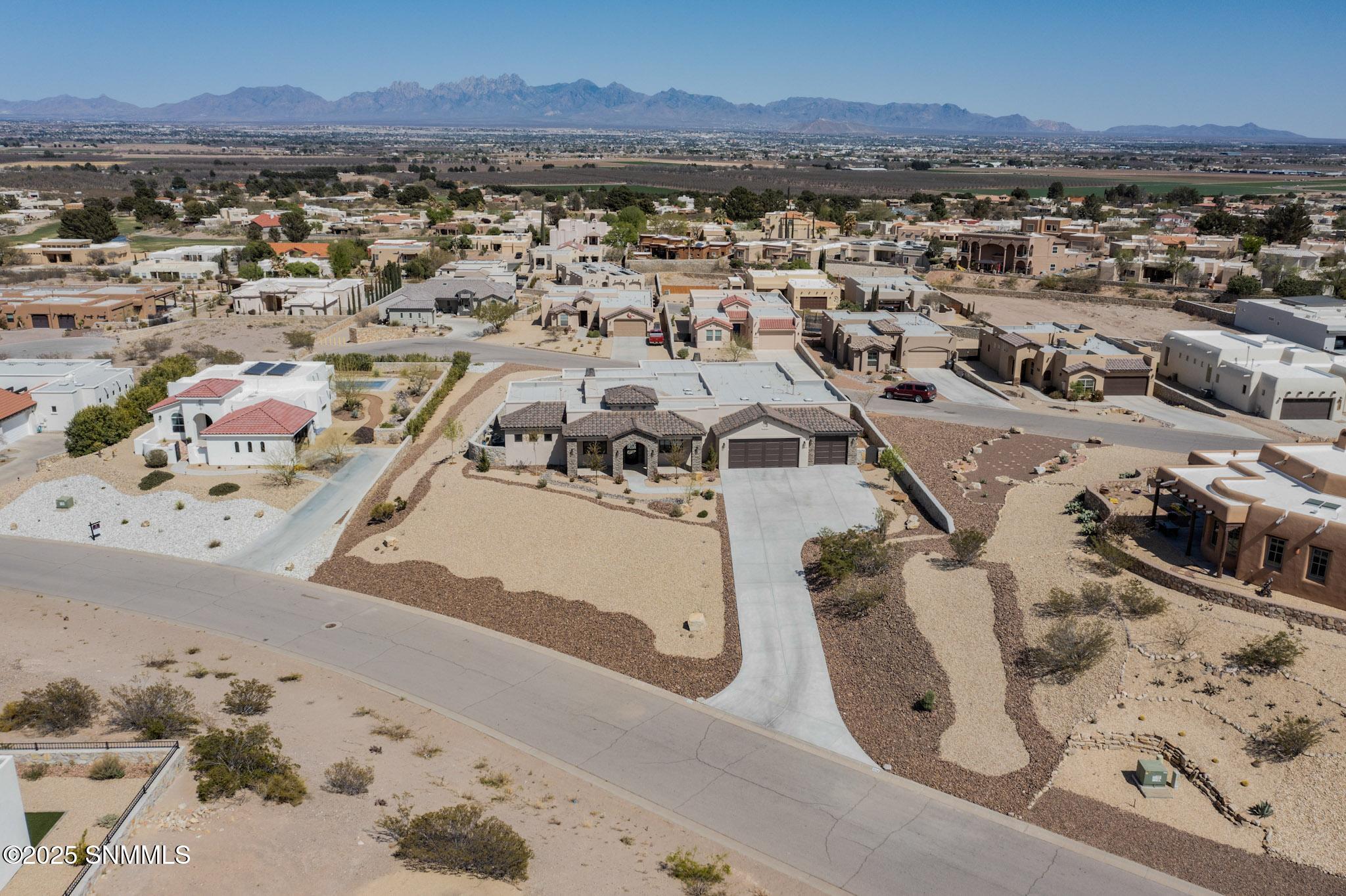 1554 Arco De Goya Property Photo 48
