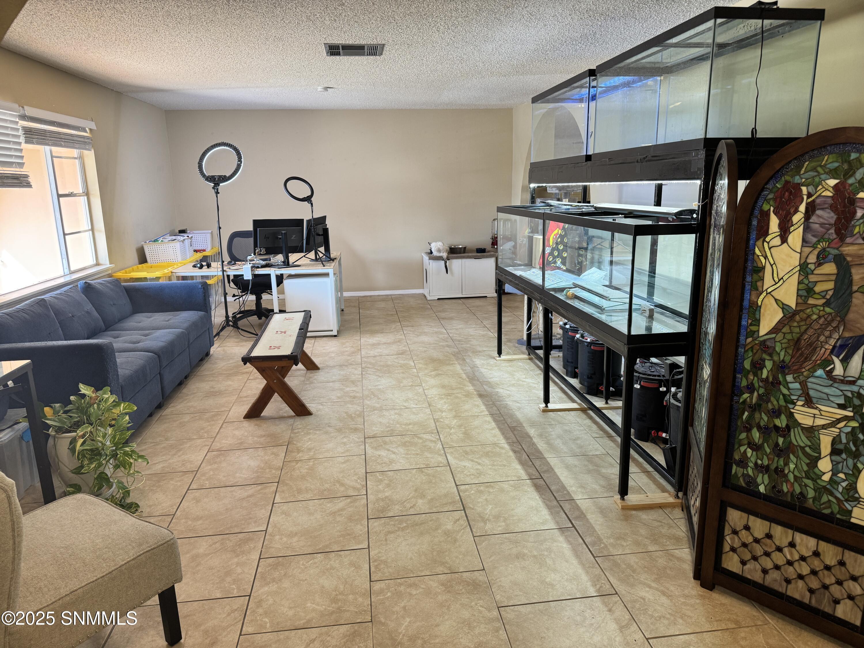 3104 Missouri Avenue Property Photo 3