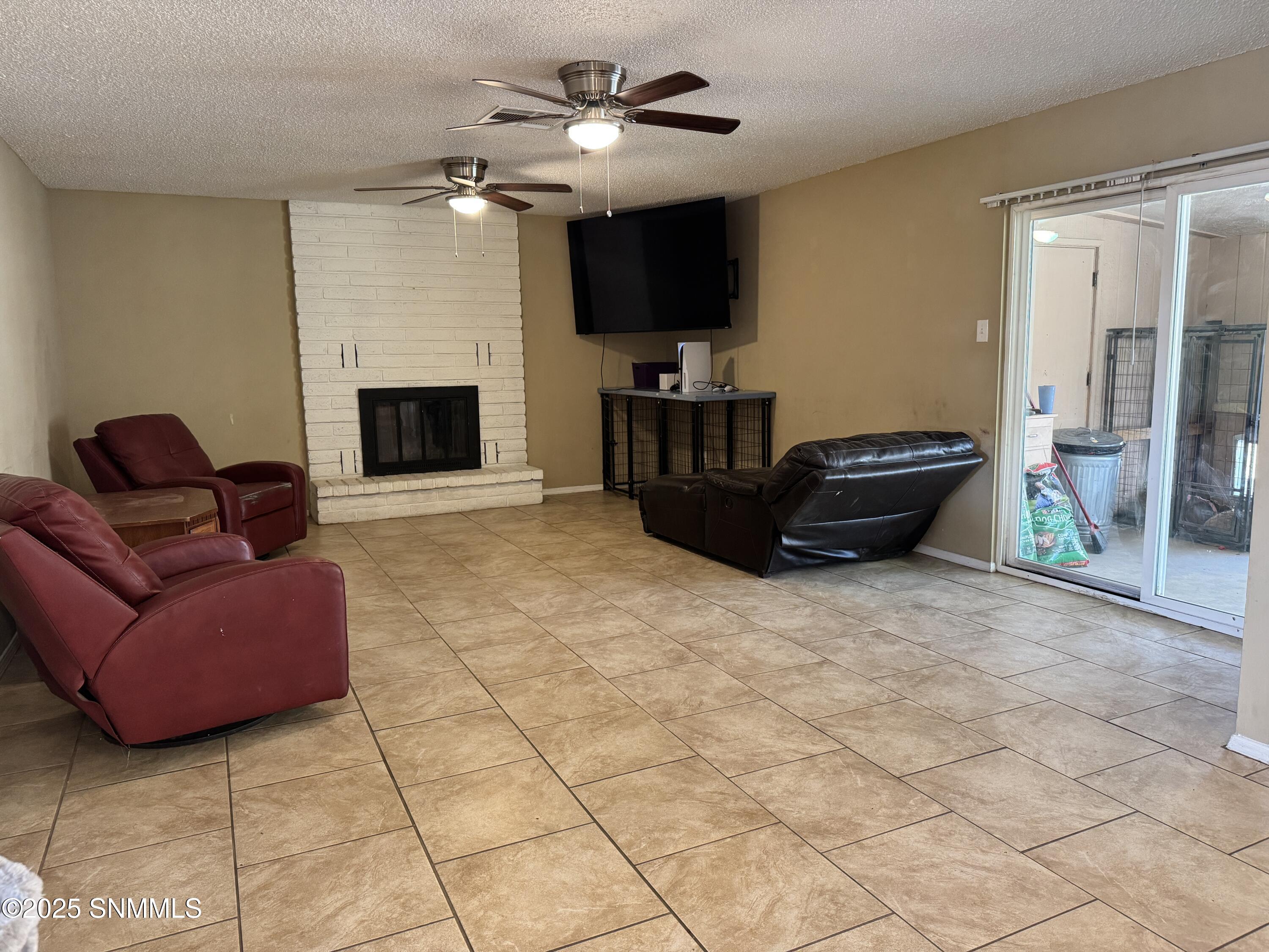 3104 Missouri Avenue Property Photo 6