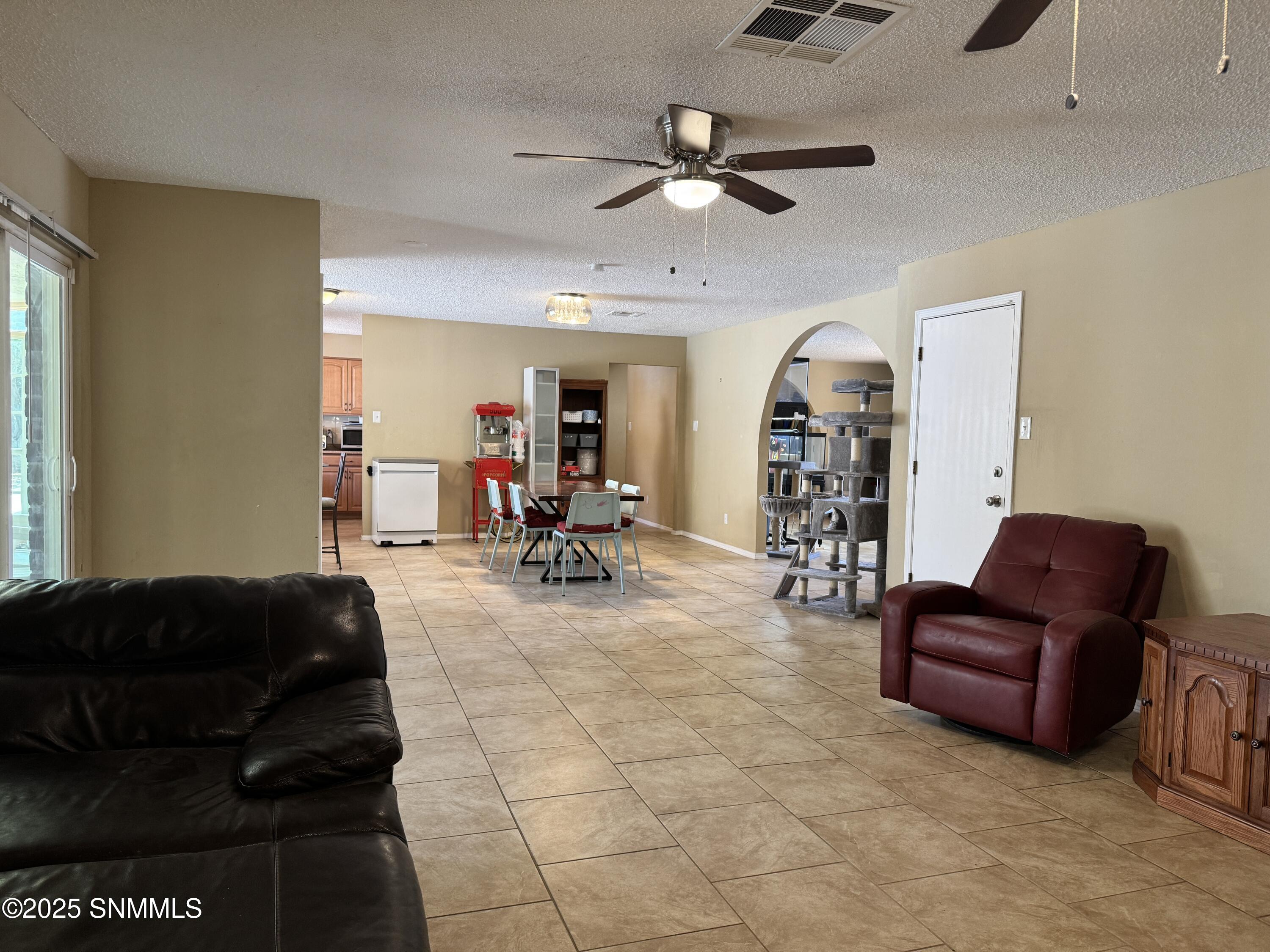 3104 Missouri Avenue Property Photo 11