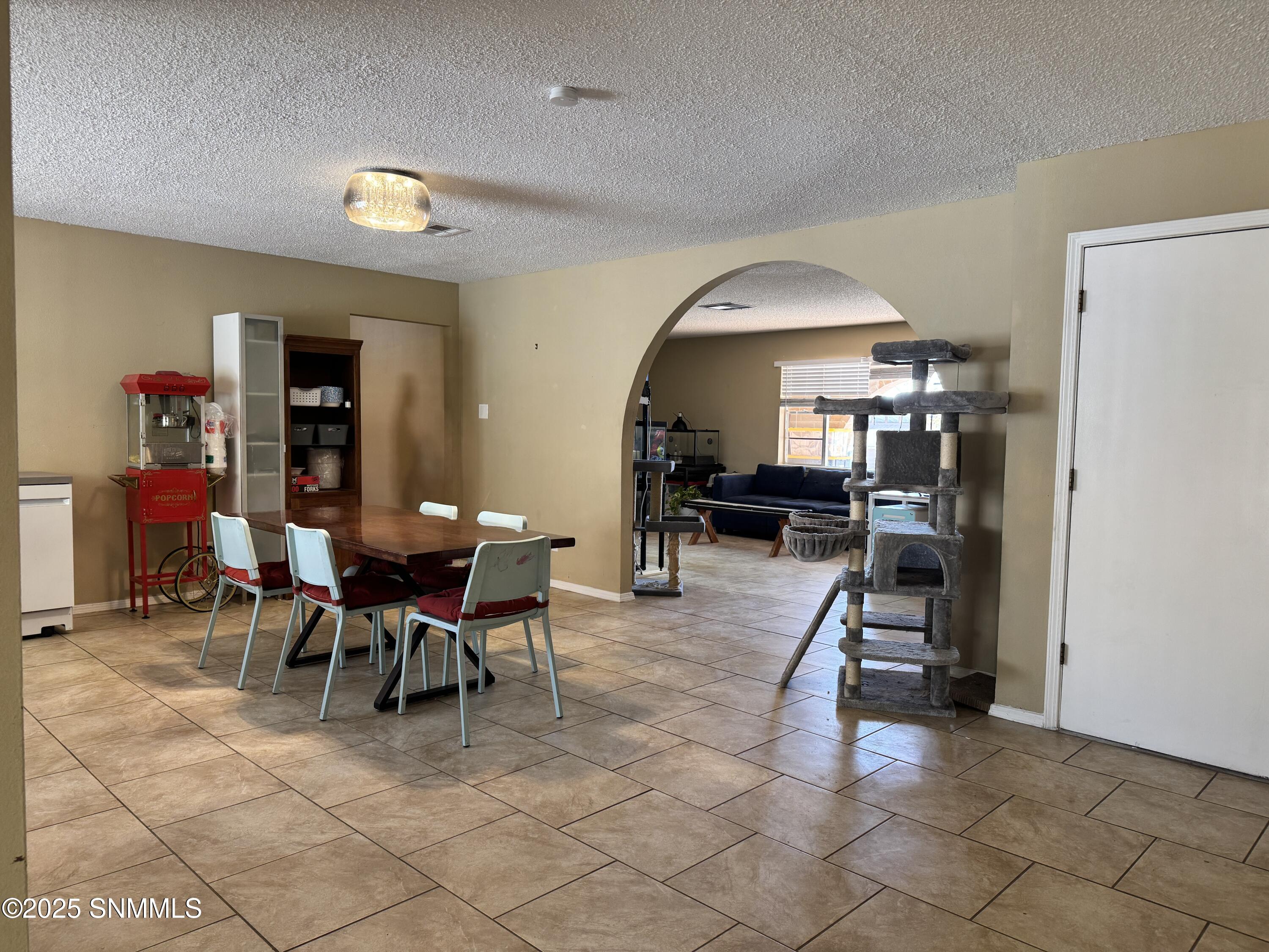 3104 Missouri Avenue Property Photo 12