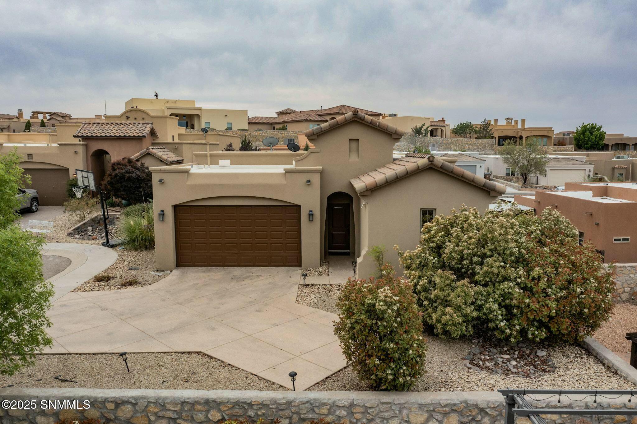 1009 Calle Griega Property Photo