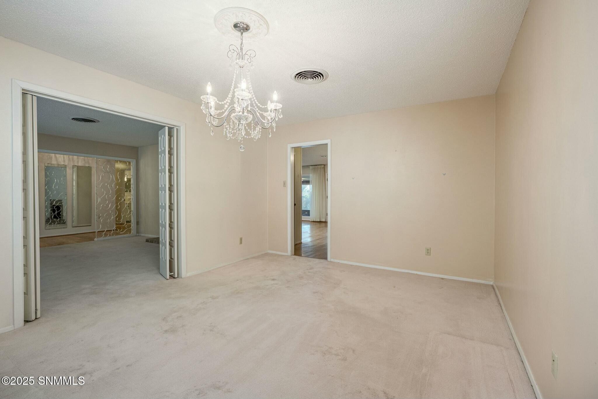 1811 Arizona Avenue Property Photo 12