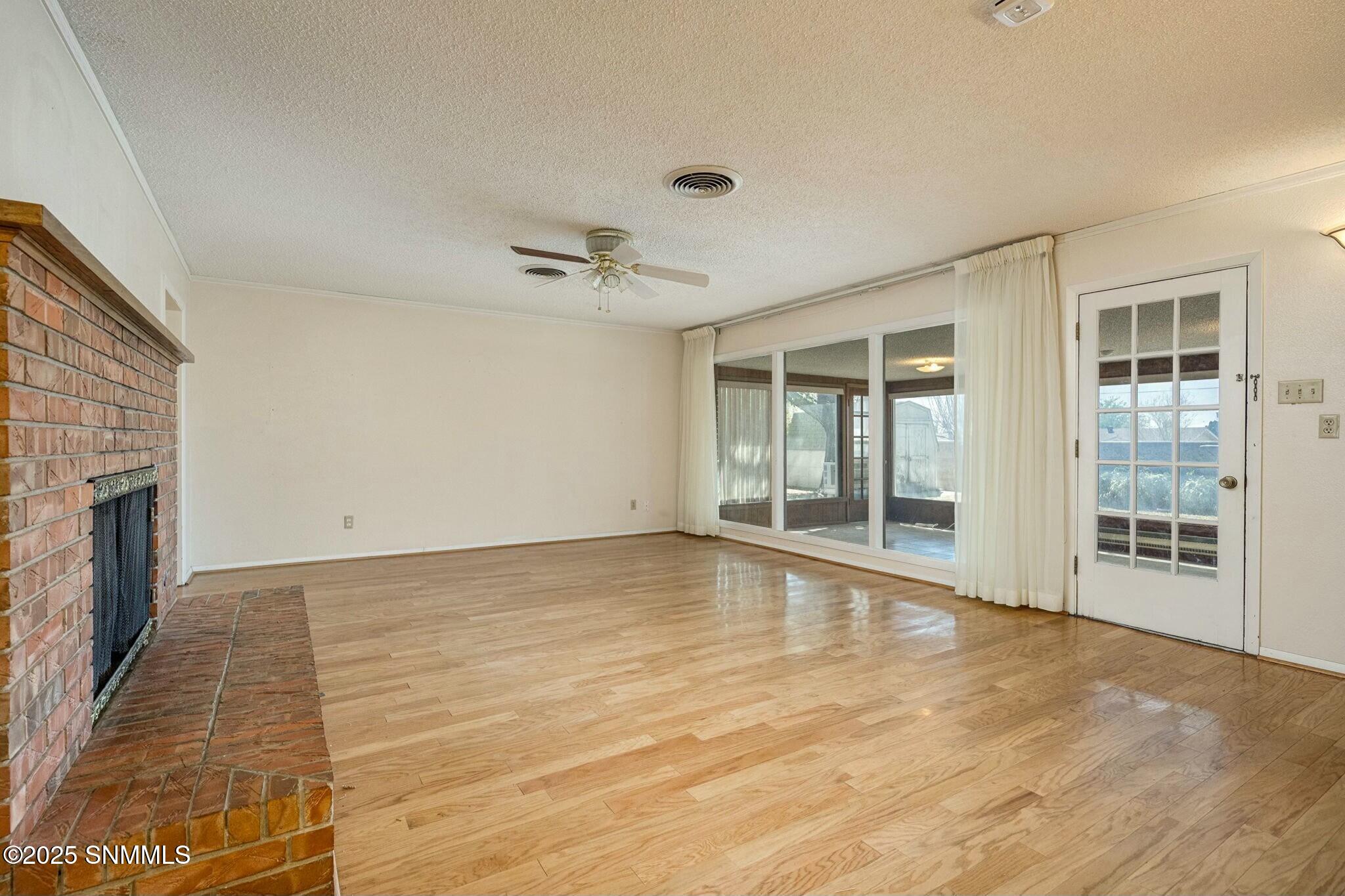 1811 Arizona Avenue Property Photo 18