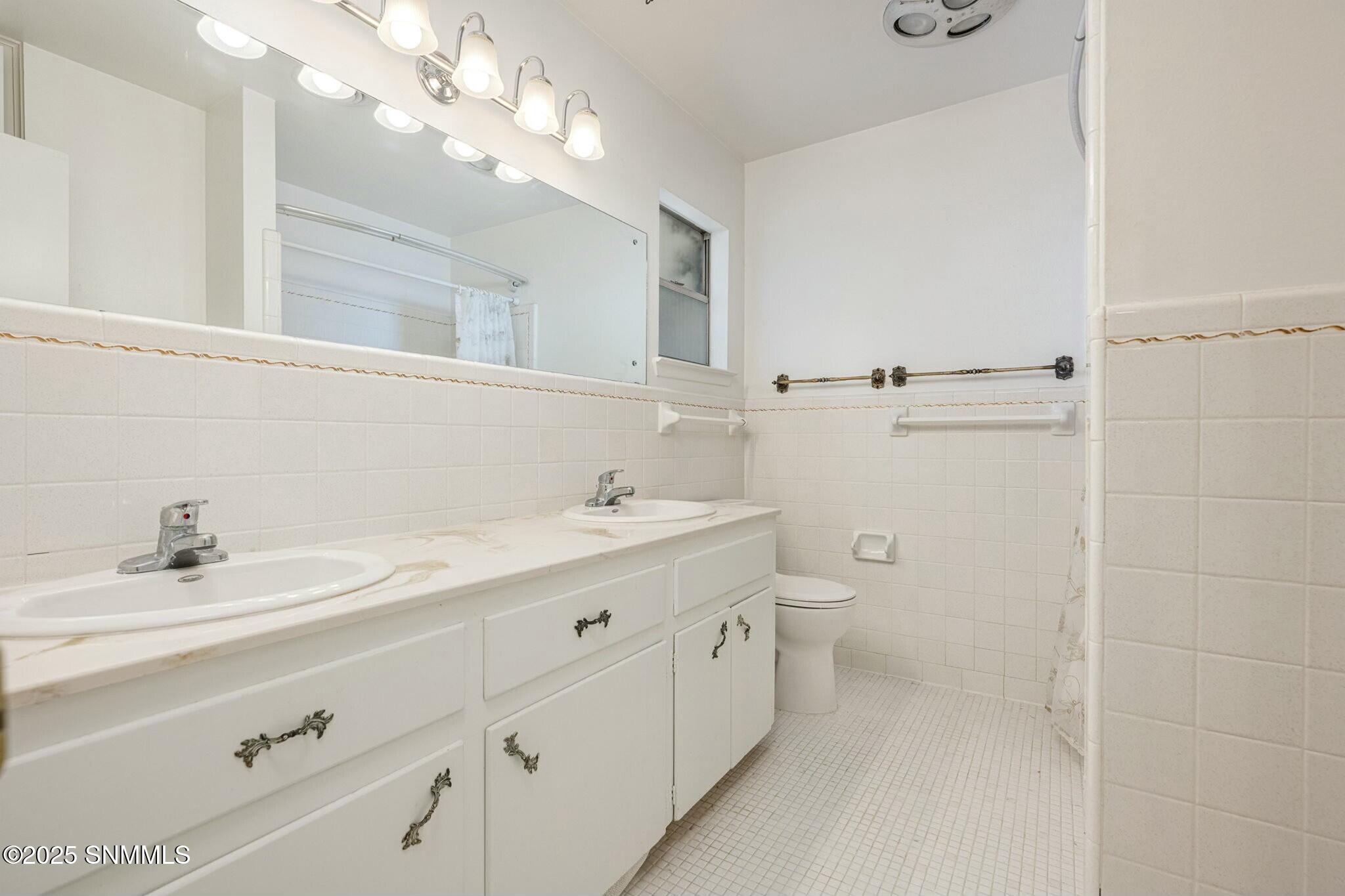1811 Arizona Avenue Property Photo 31