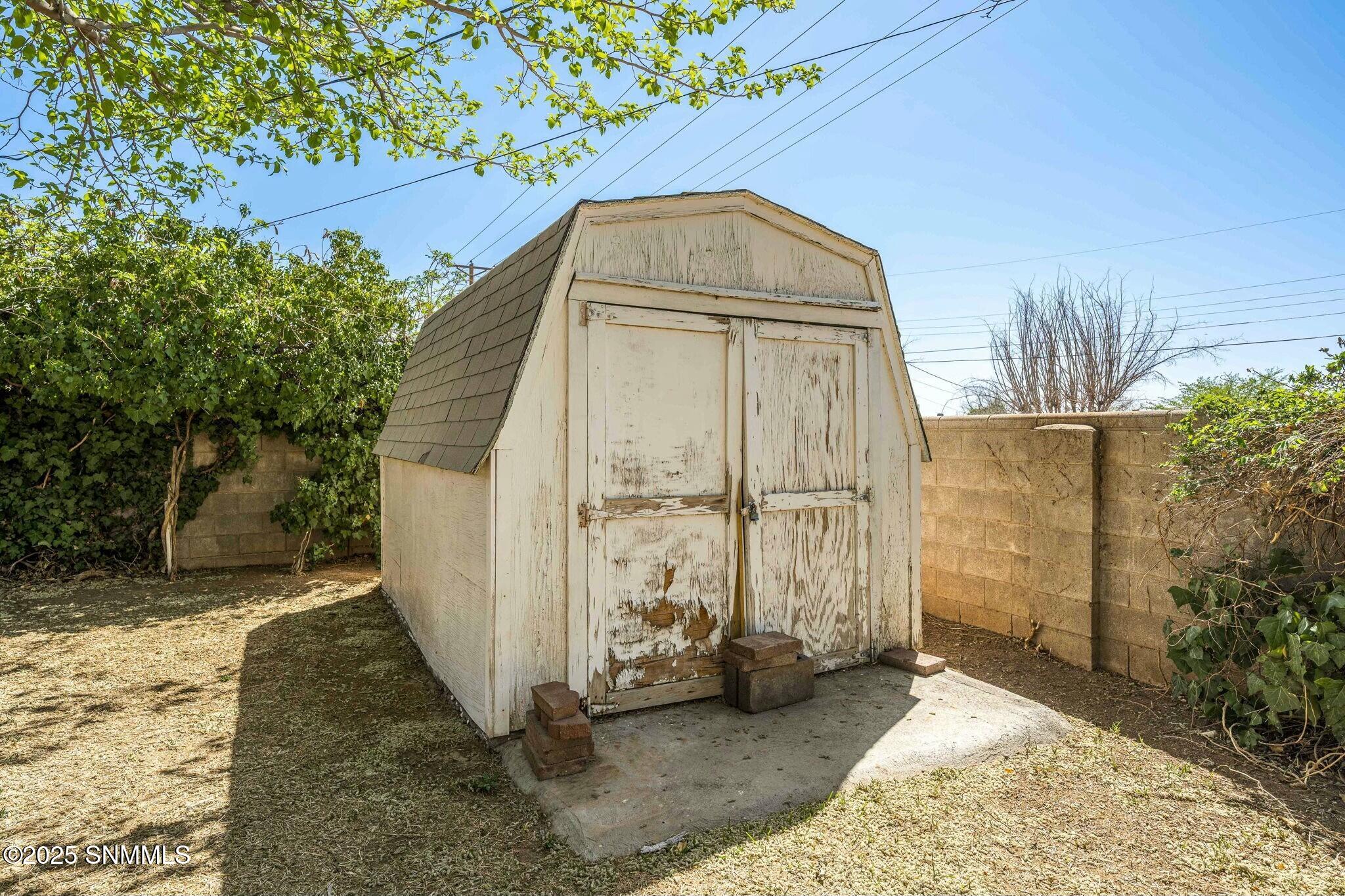 1811 Arizona Avenue Property Photo 41