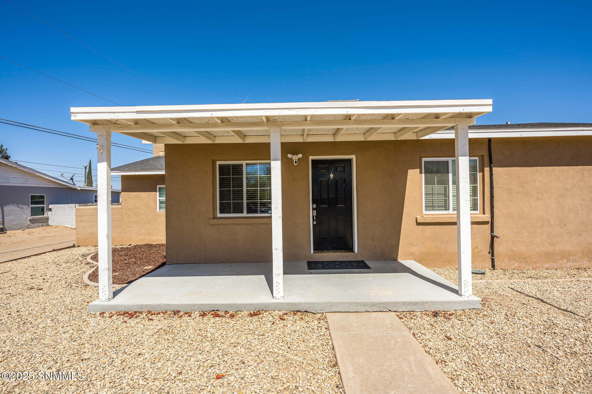 1795 Alamo Street Property Photo 4