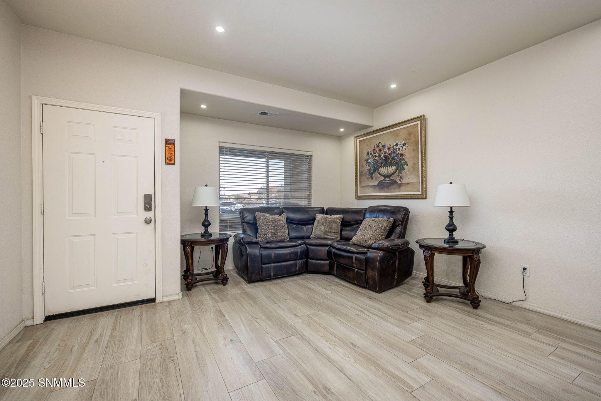 4362 Kachina Canyon Road Property Photo 4
