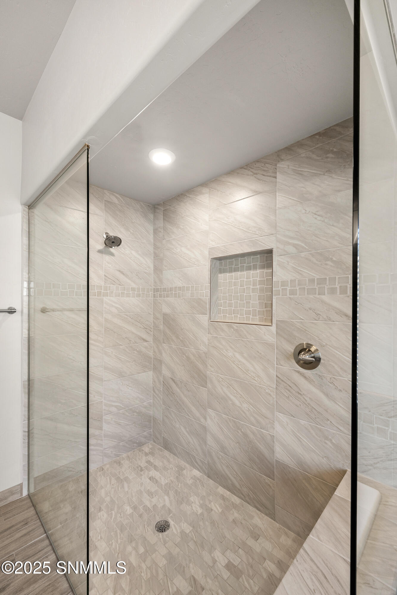 3072 Don Buck Drive Property Photo 20