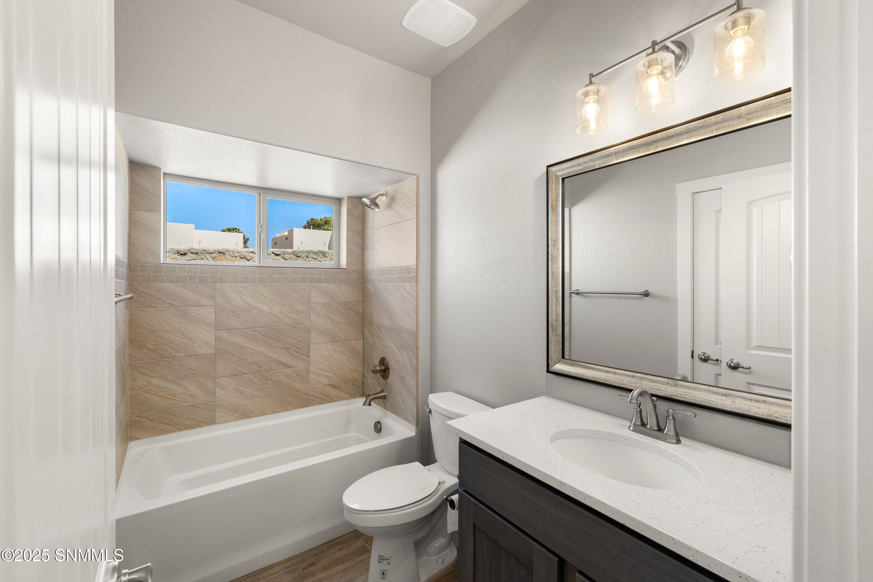 3072 Don Buck Drive Property Photo 27