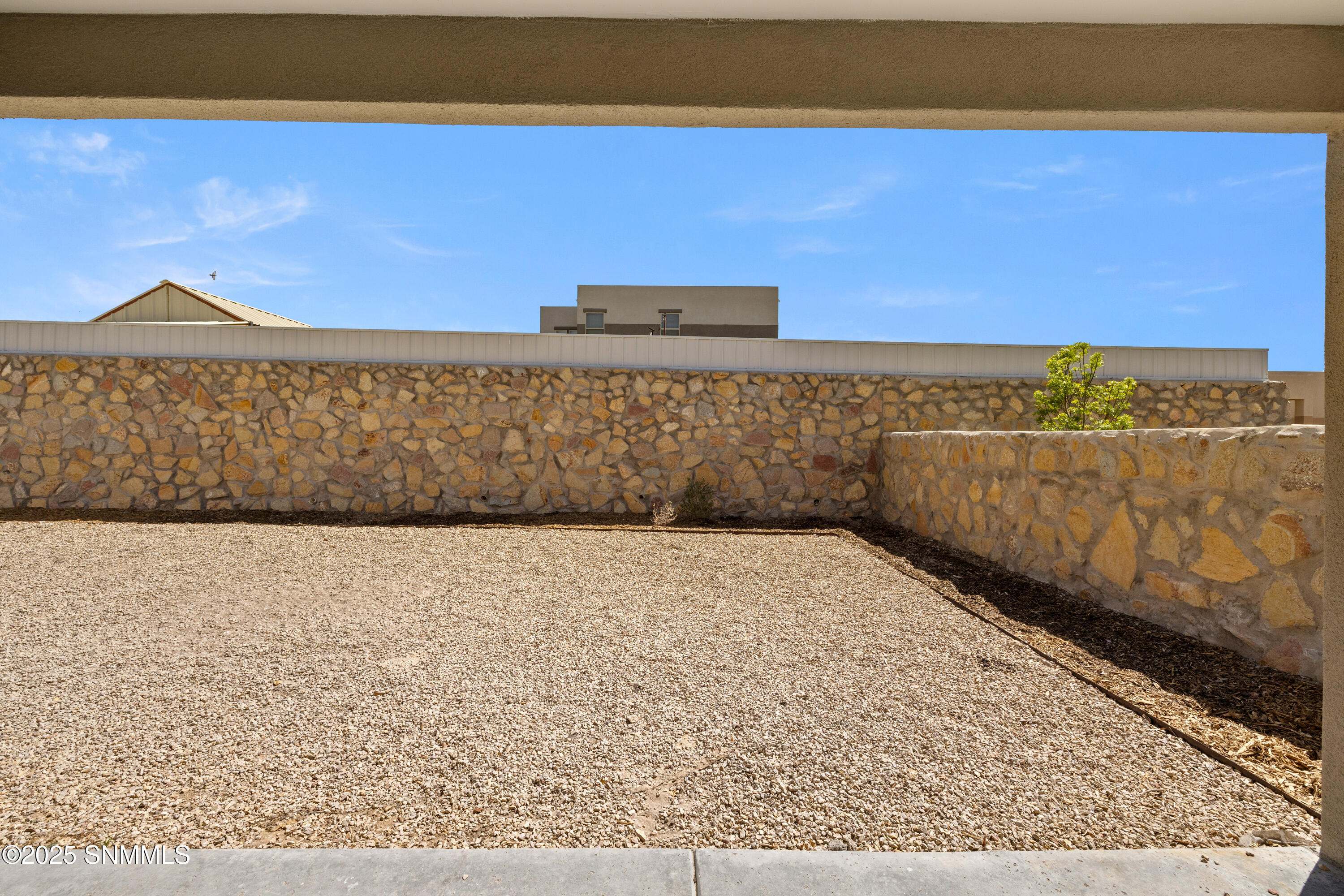 3072 Don Buck Drive Property Photo 32