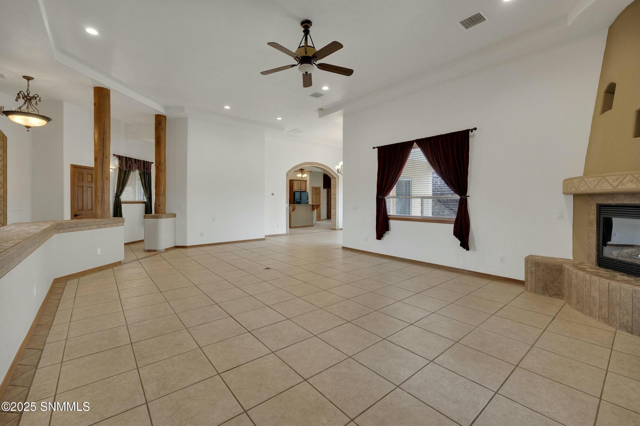 1876 El Presidio Drive Property Photo 14