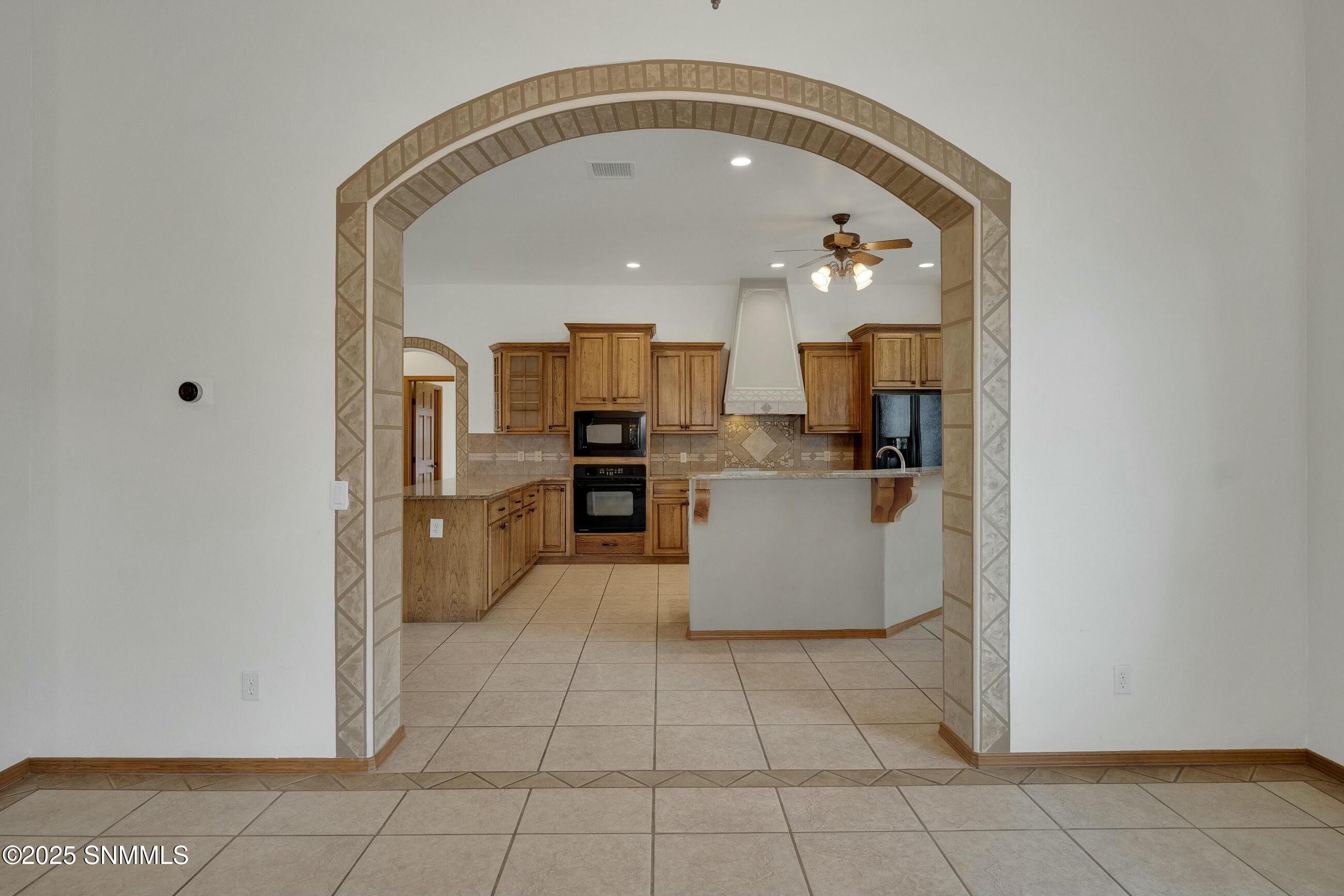 1876 El Presidio Drive Property Photo 16