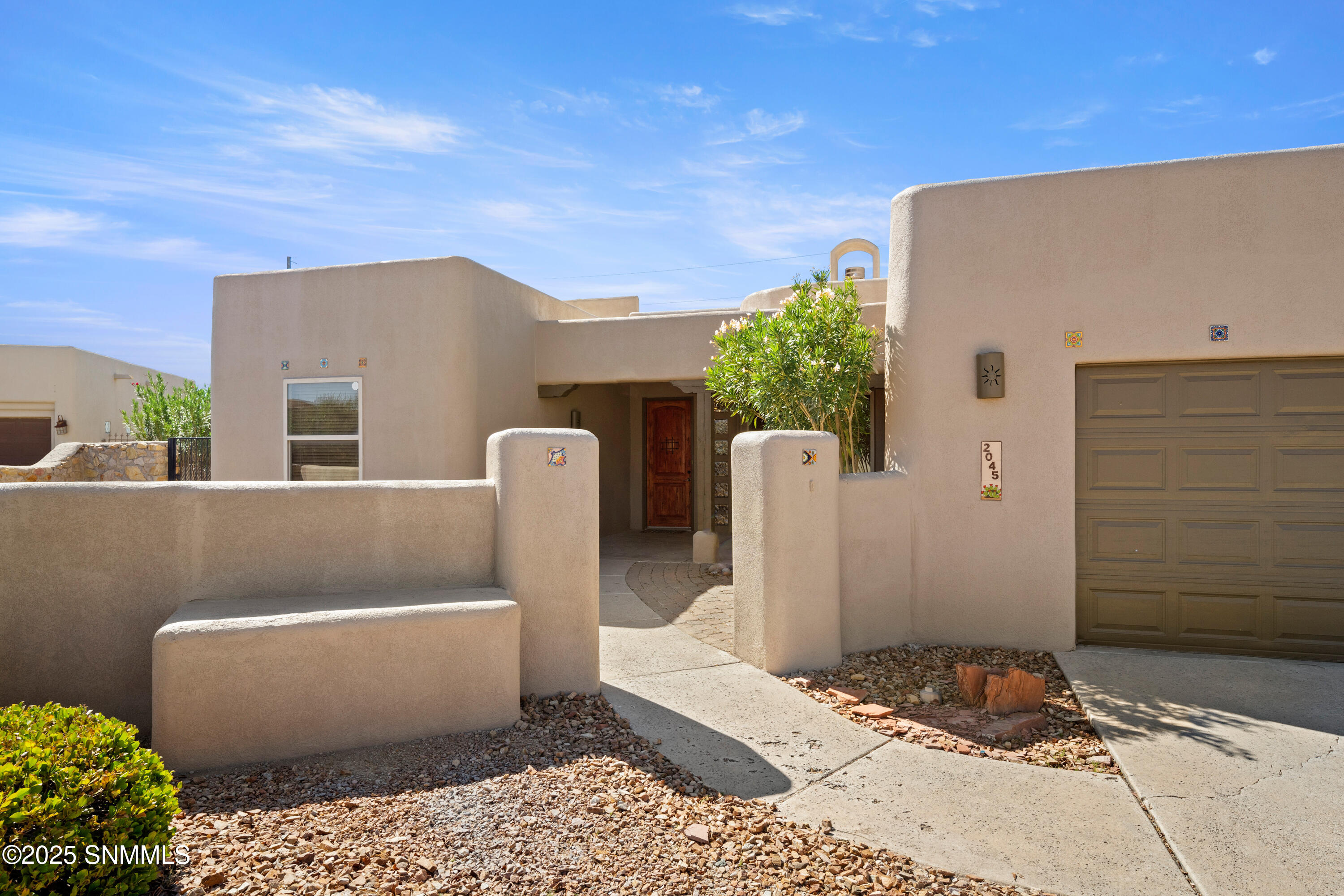 2045 Southern Star Loop Property Photo 5